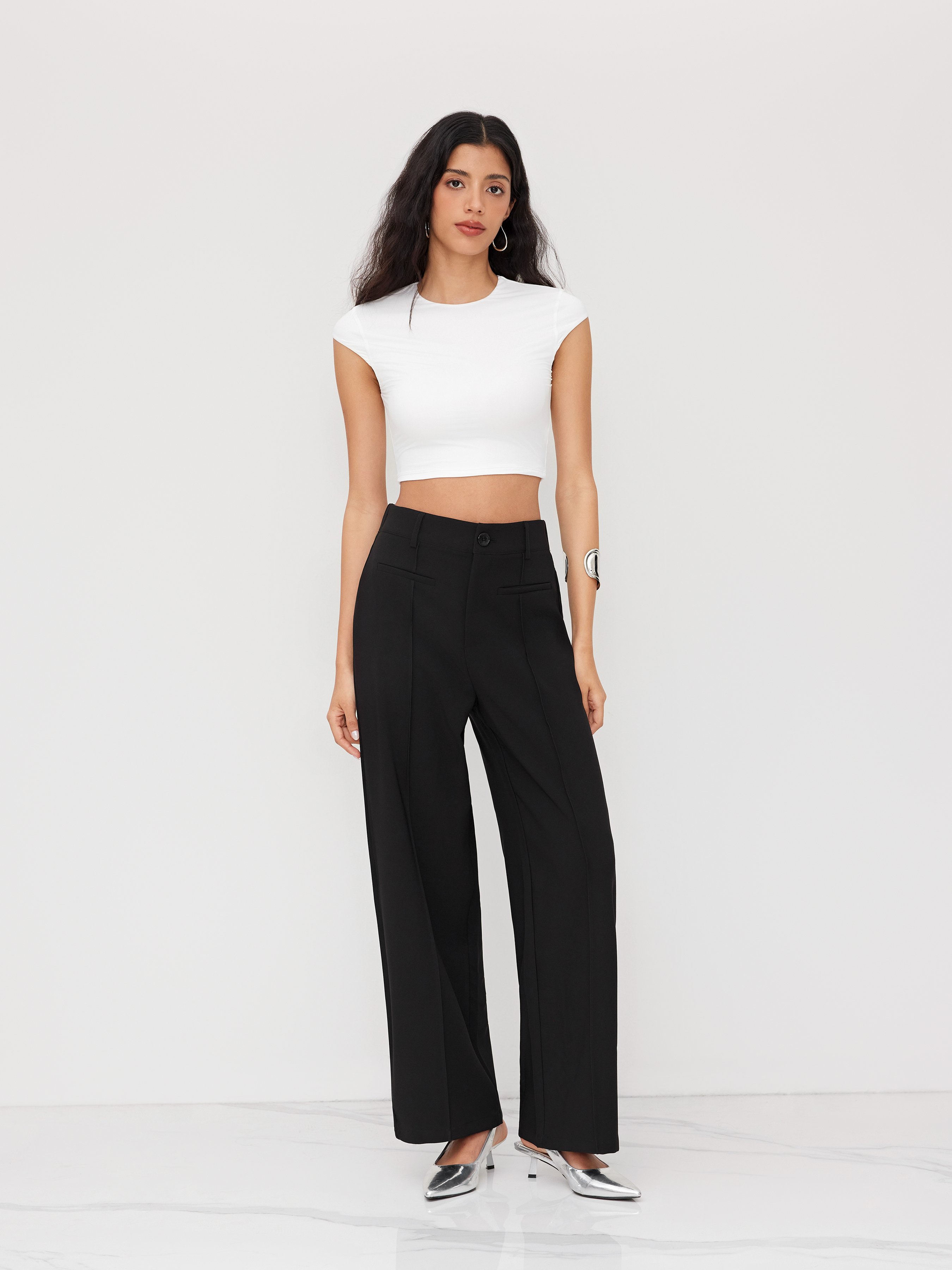 Mid Rise Pleated Straight Leg Trousers - Black