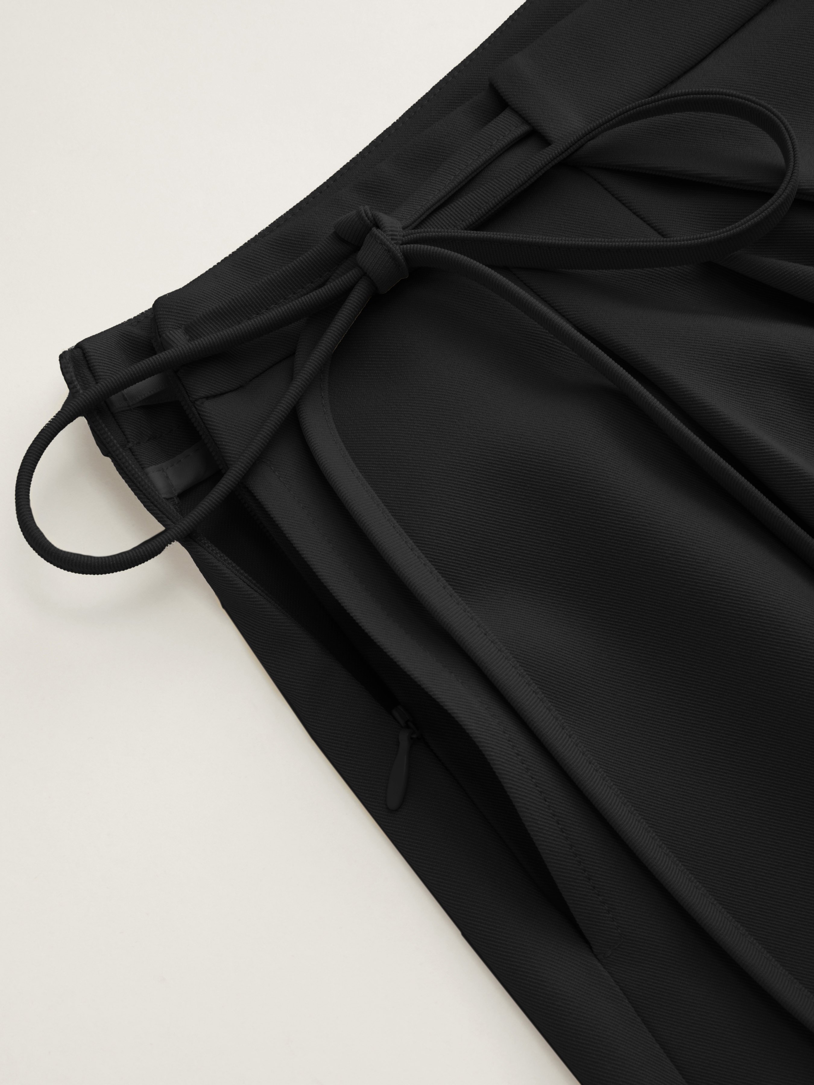 Mid Rise Tie Side Knotted Pleated Wide Leg Trousers - Black