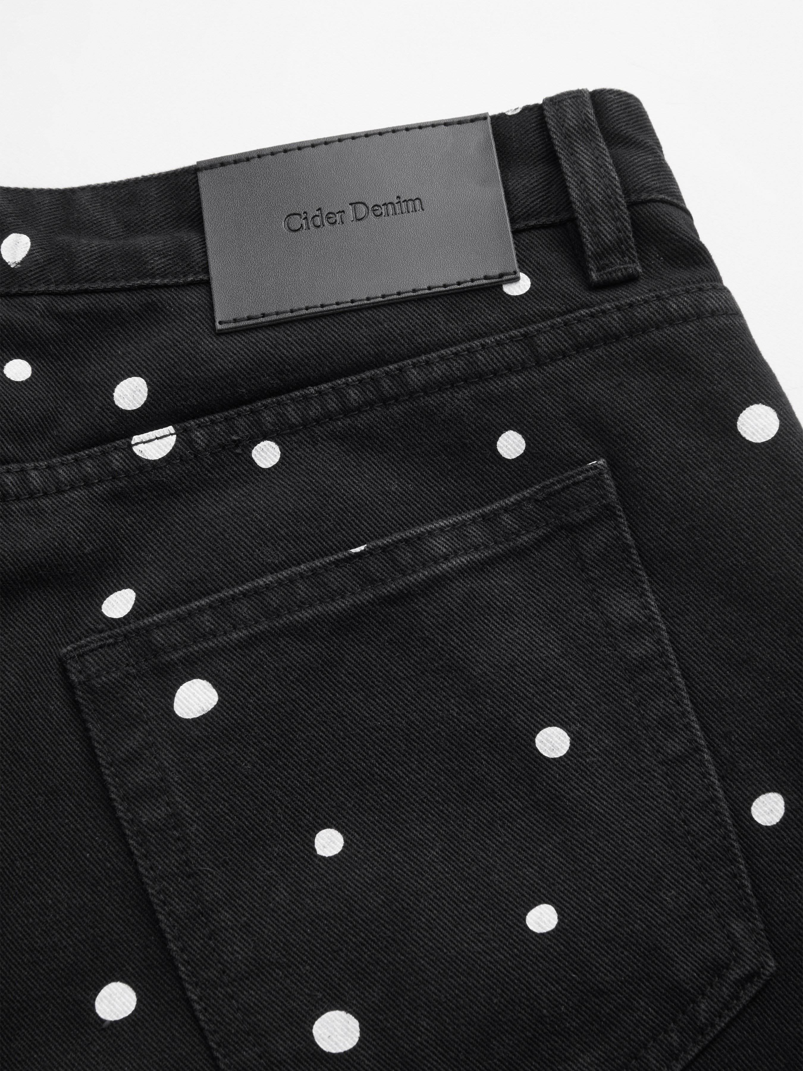 Denim Low-Rise Baggy Trousers - Black & White