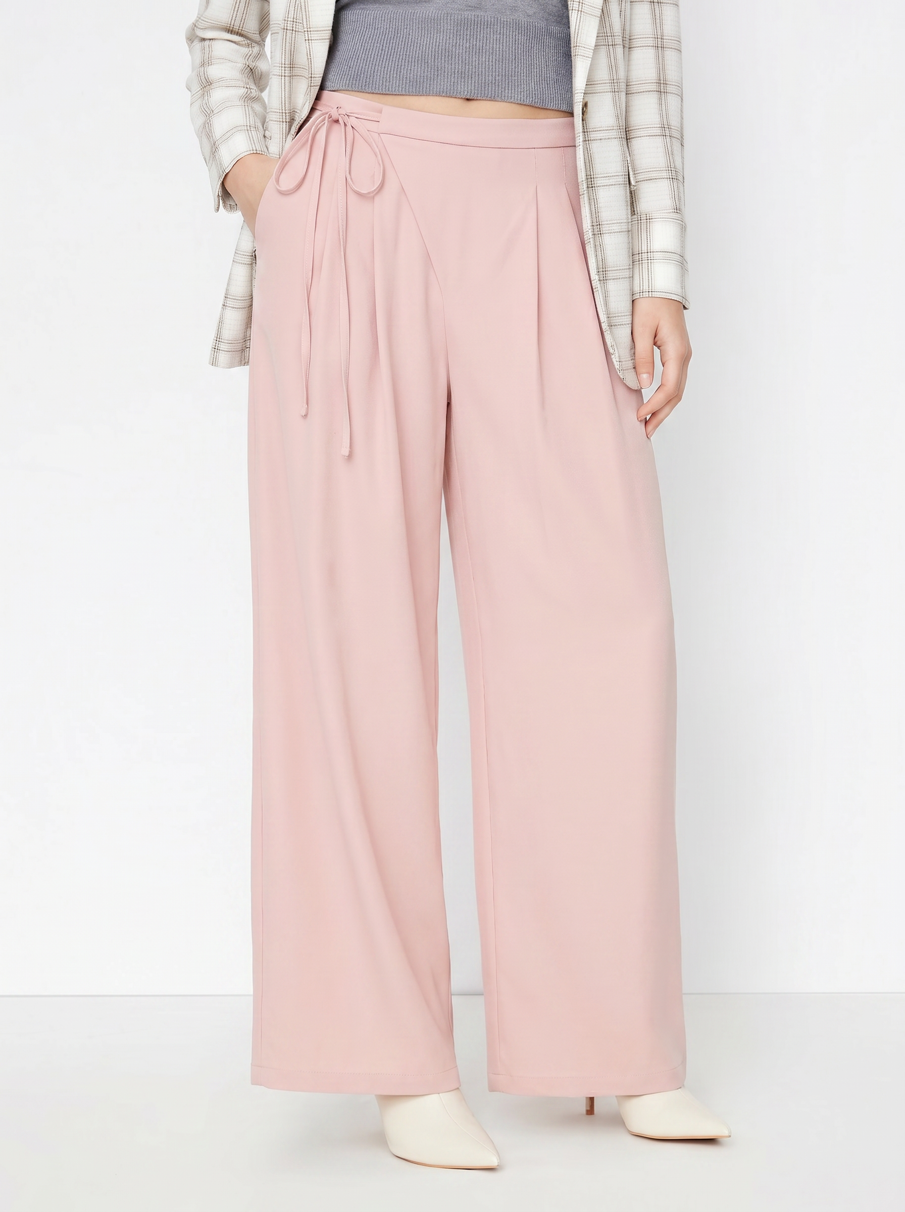 Mid Rise Tie Side Knotted Pleated Wide Leg Trousers - Light pink