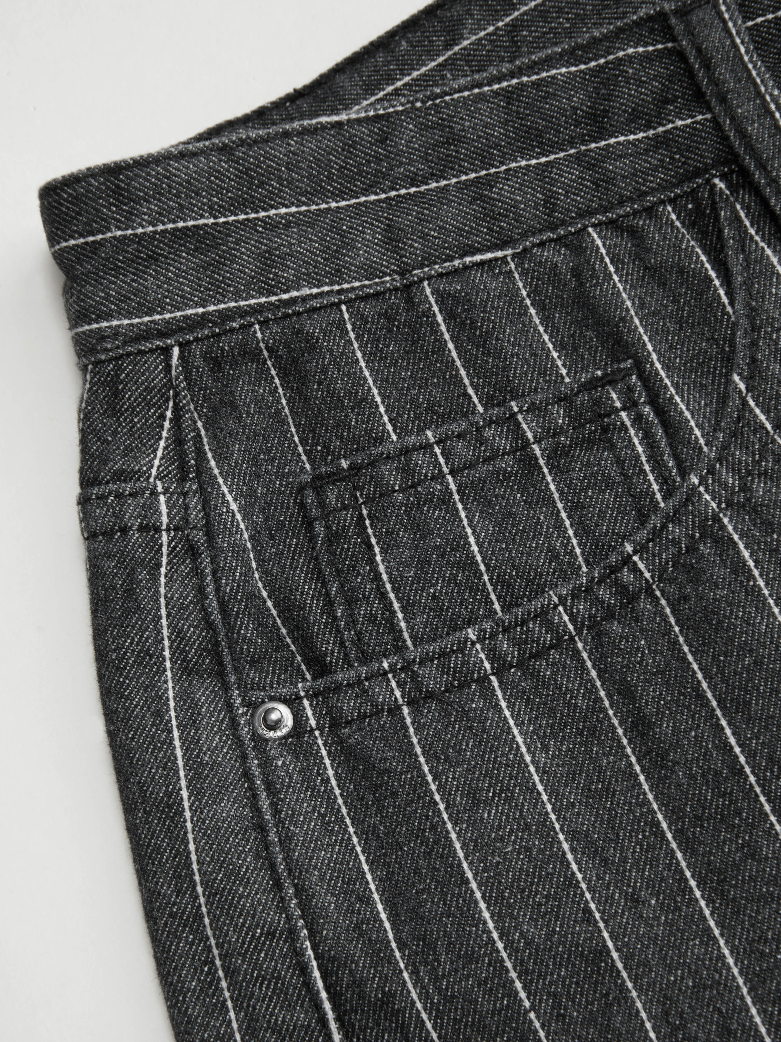 Denim Low-Rise Baggy Trousers - Black Stripe