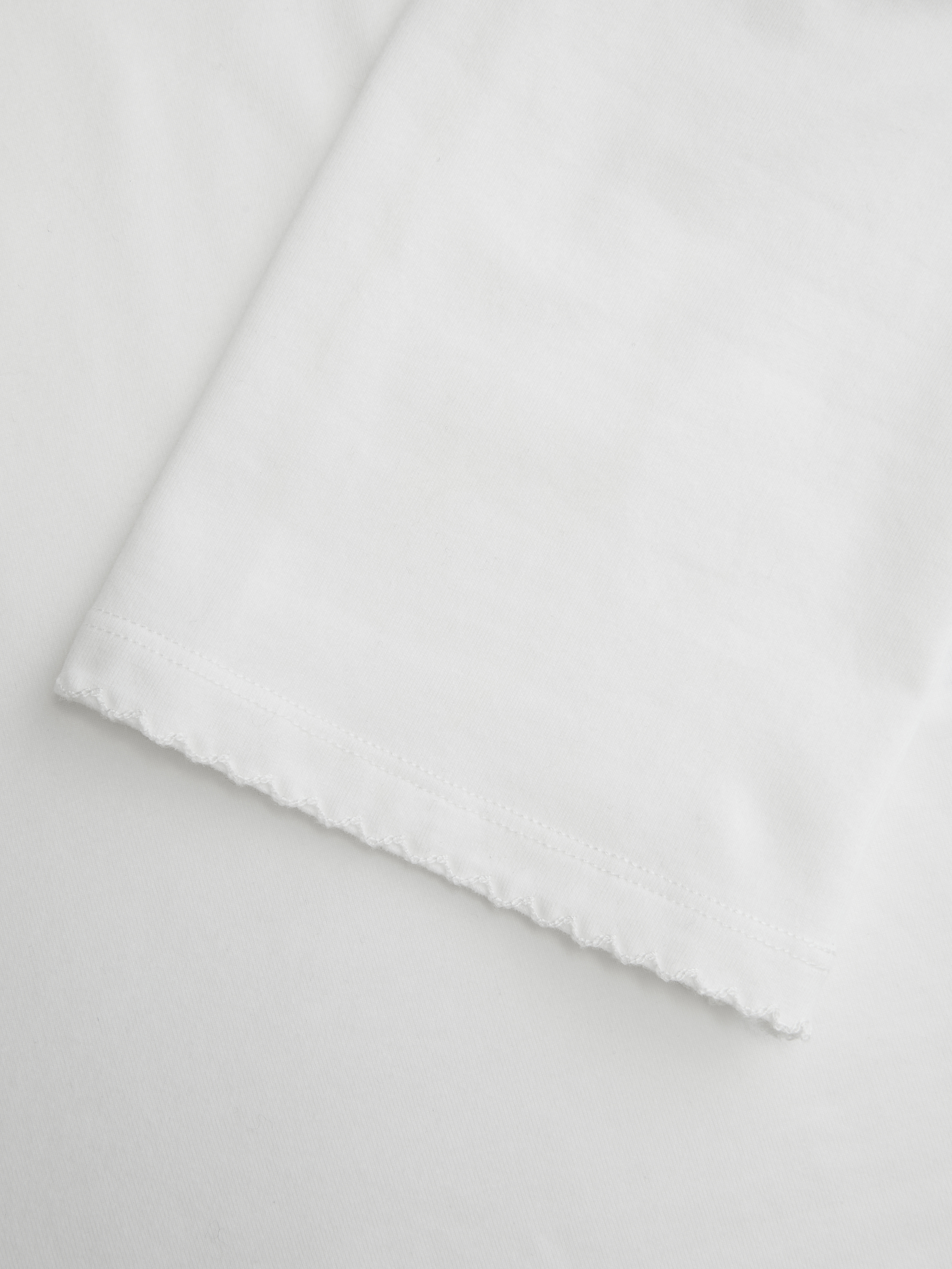 Knit Fabric Boat Neck Curved-Hem 3/4 Long Sleeve Tee - White