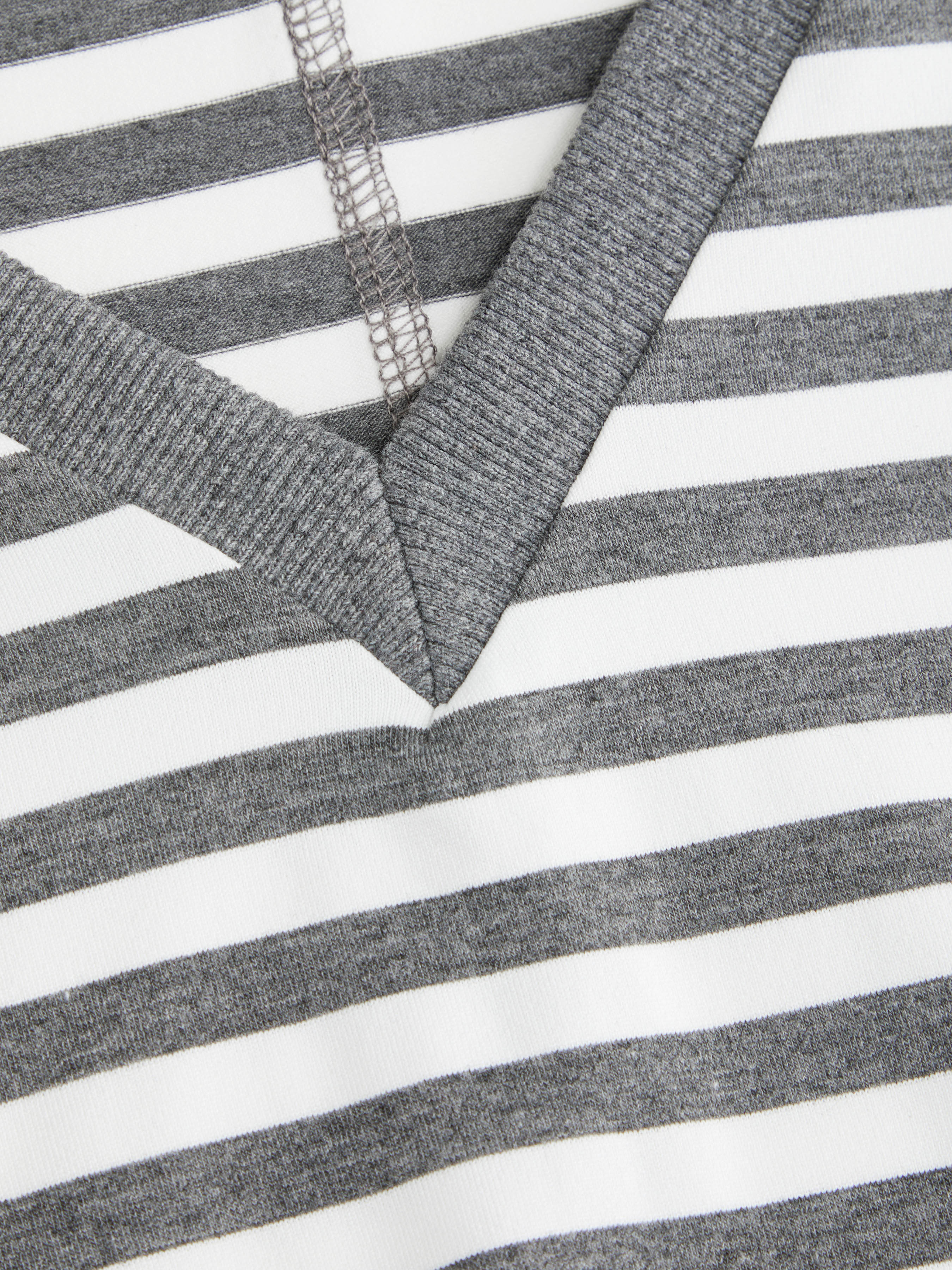 Cotton-blend High Stretch V-neck Short Sleeve Tee - Dark Grey