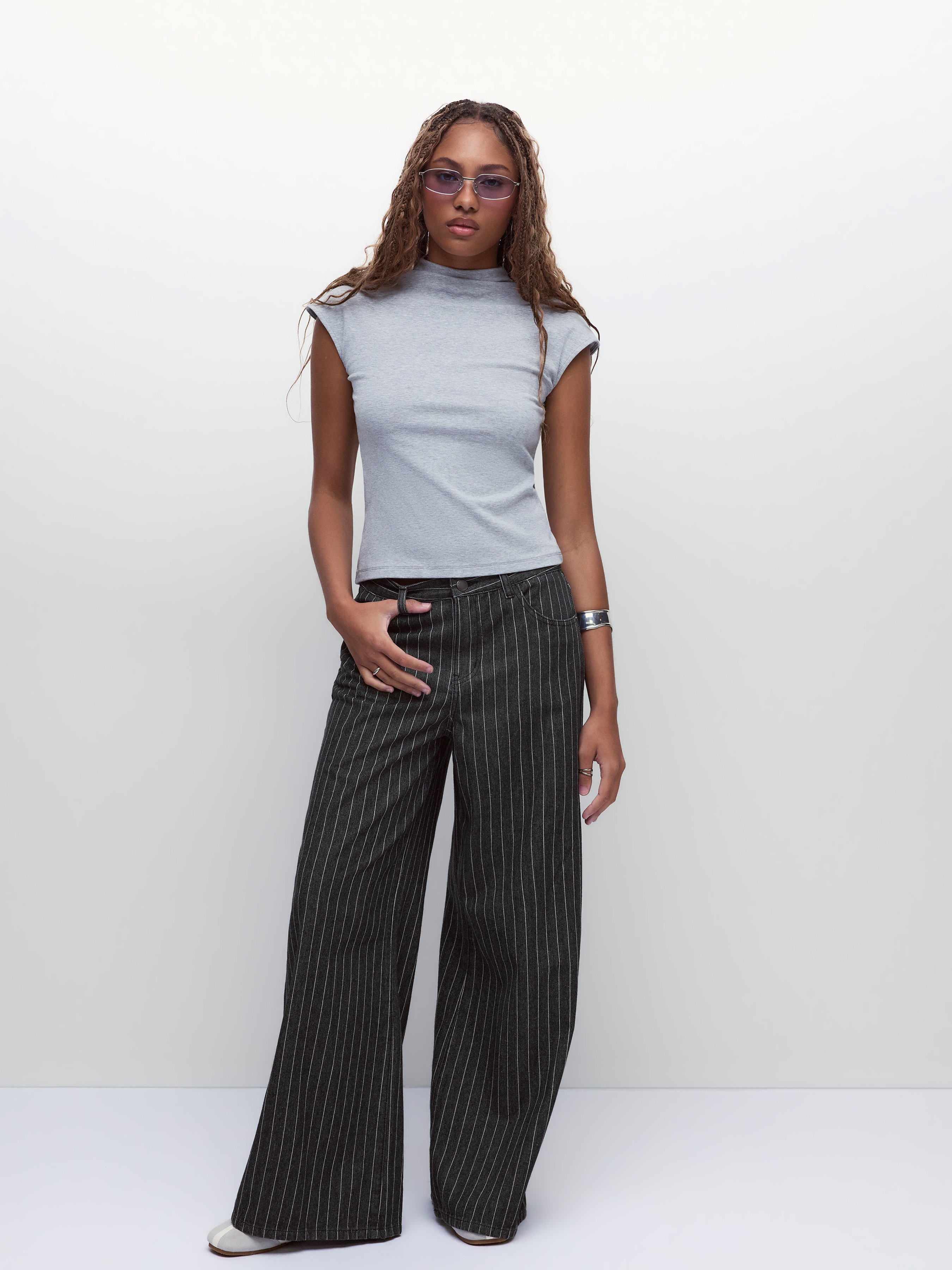 Denim Low-Rise Baggy Trousers - Black Stripe