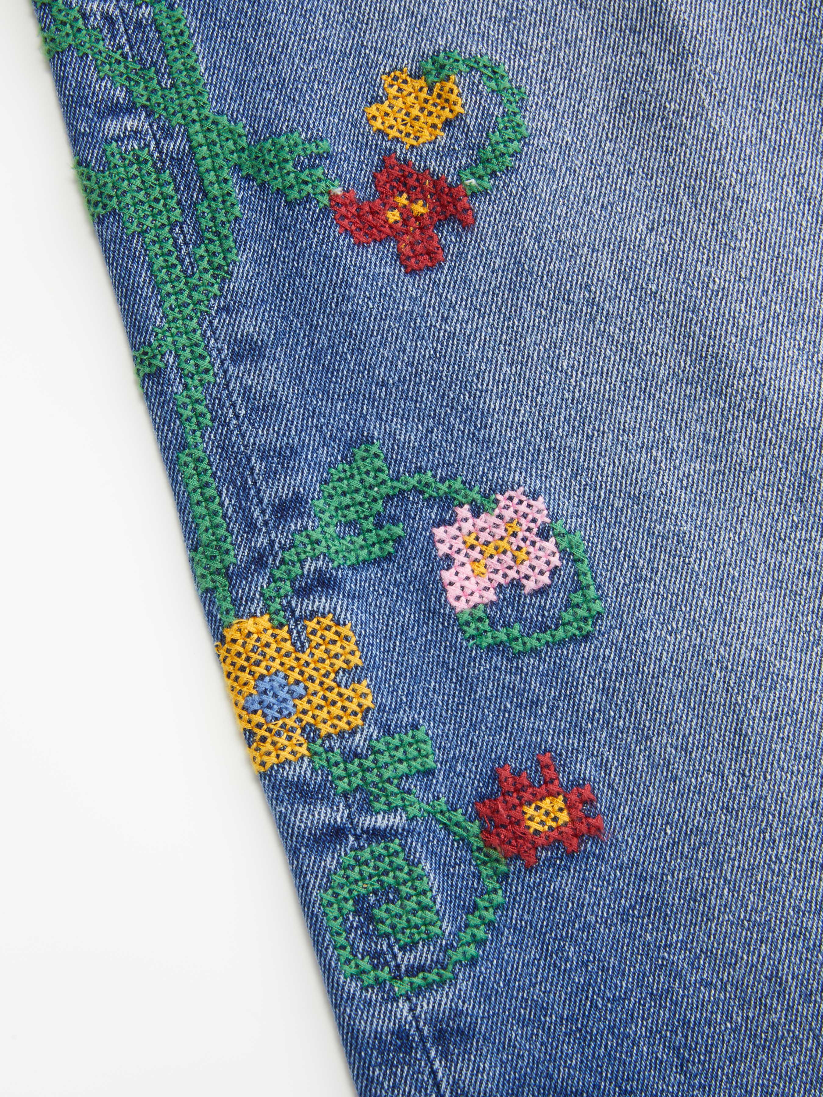 Denim High Rise Floral Embroidery Metal Detail Wide Leg Jeans
