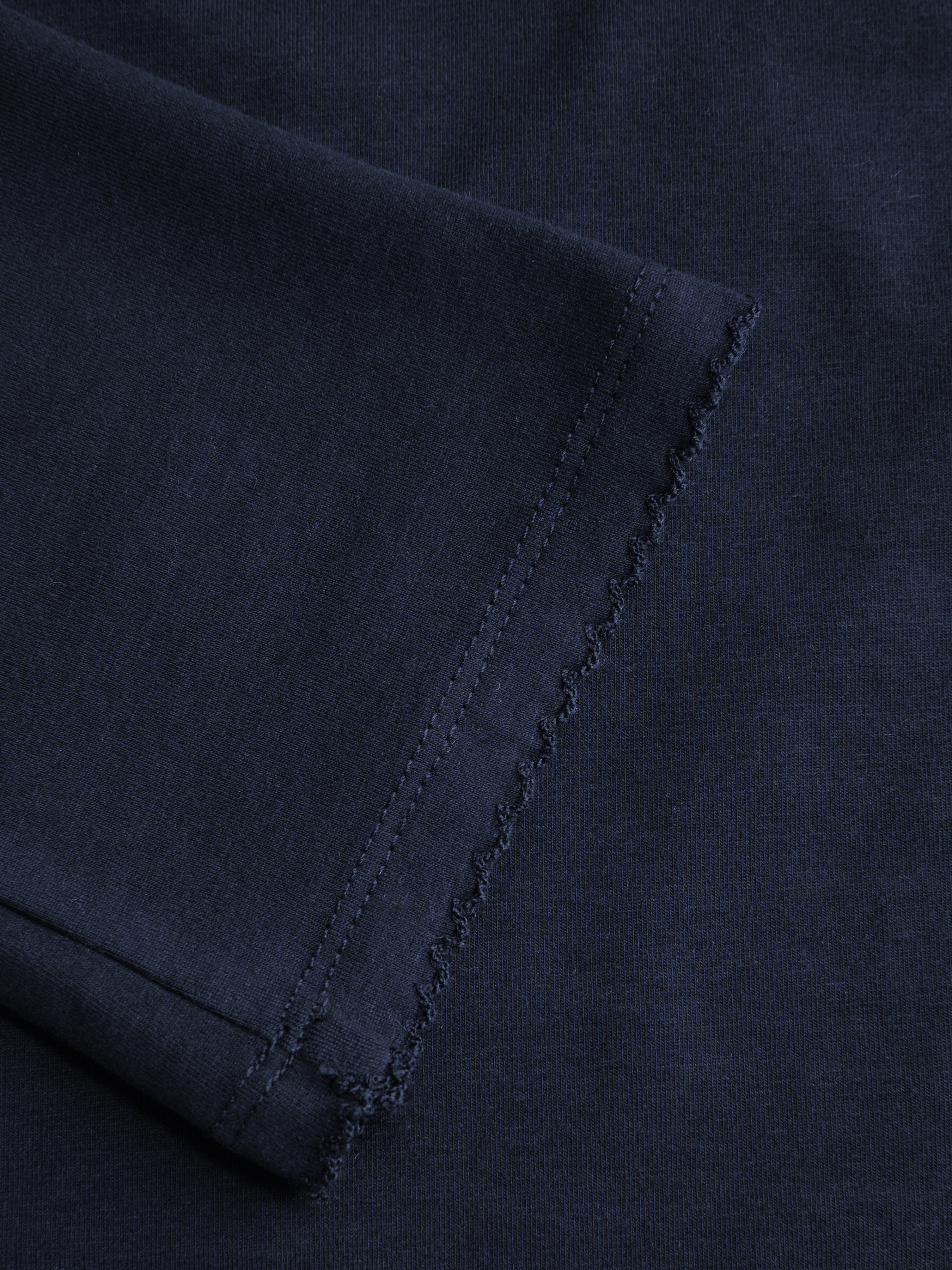 Knit Fabric Boat Neck Curved-Hem 3/4 Long Sleeve Tee - Dark Navy