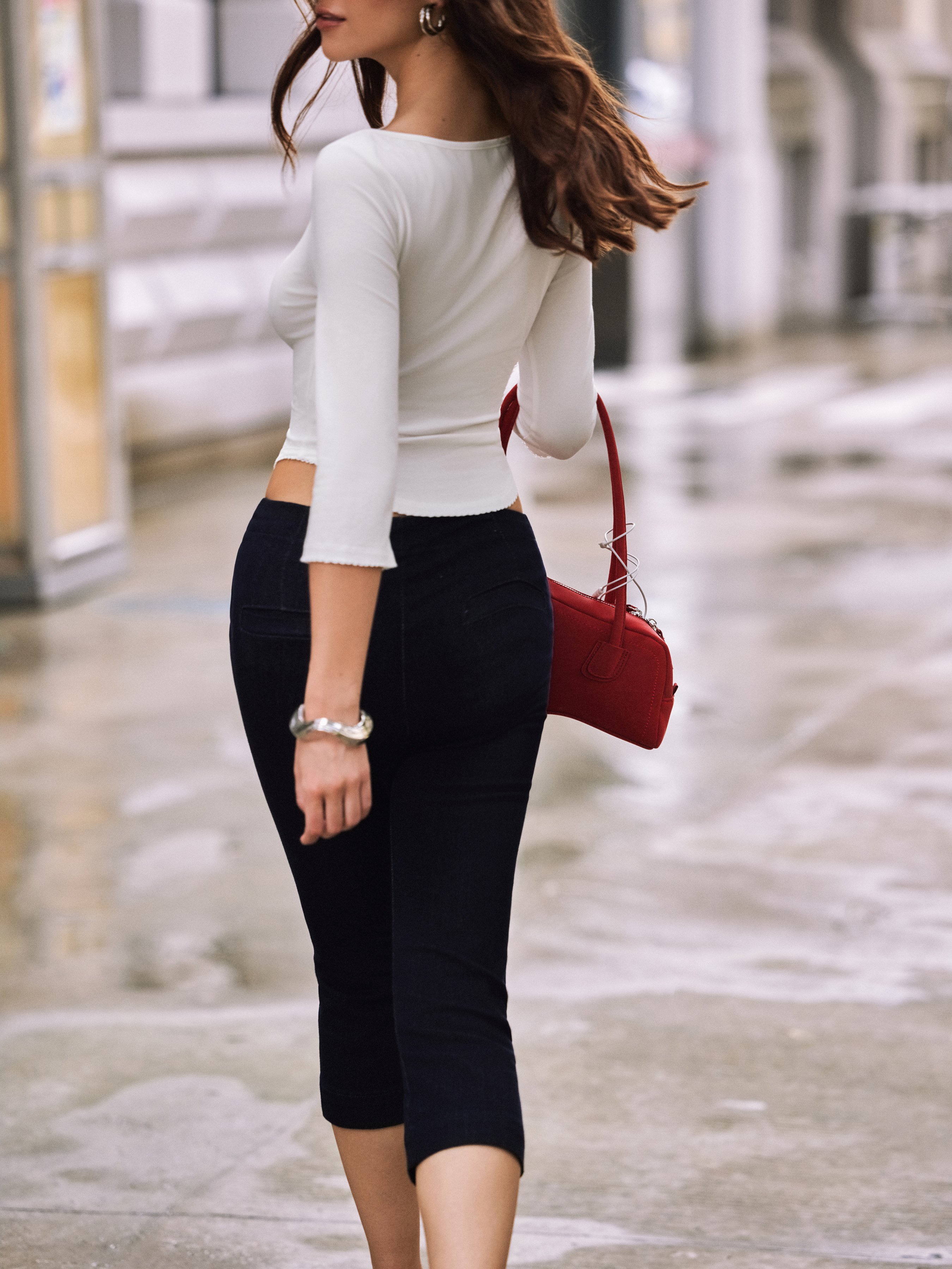 Knit Fabric Boat Neck Curved-Hem 3/4 Long Sleeve Tee - White