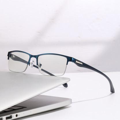 Photochromic Progressive Multifocal Glasses