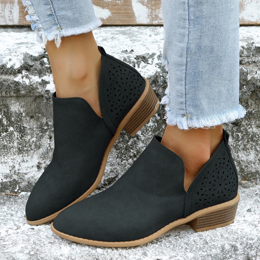 🔥Last Day Promotion 70% OFF - Women's Cutout Chunky Heel Leather Orthopedic Shoes-Comfort & Reliable