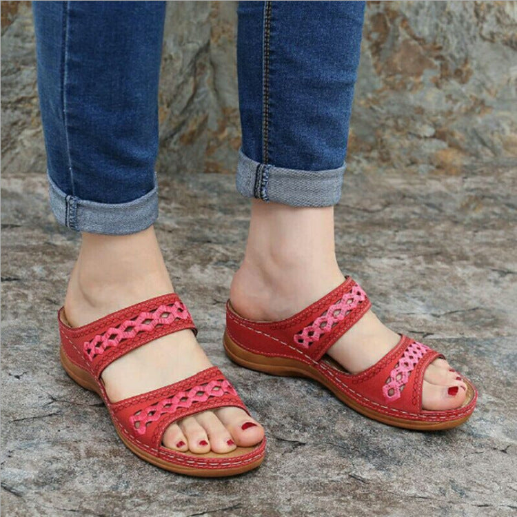 Ladies Cutout Flat Casual Slippers-Comfort & Reliable
