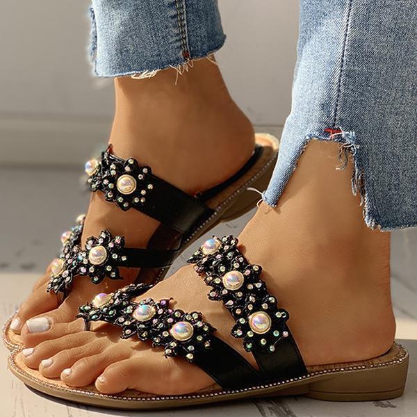 Studded Toe Post Flat Slipper-Comfort & Reliable