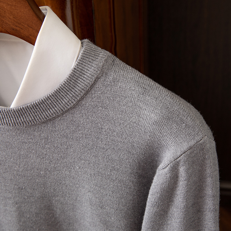 Men's Long Sleeve Cashmere Sweater-Comfort & Reliable