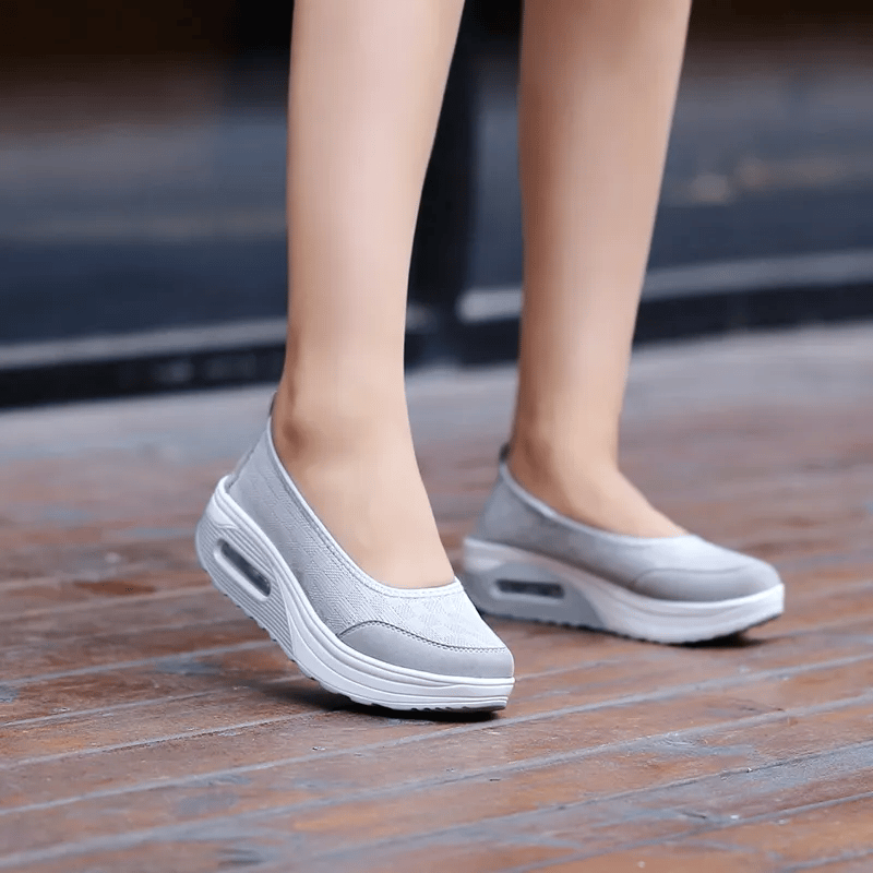 🌸🎉 Trendy Must-Have! Only a Few Left! ✨🥿💫Women's Daily Comfortable Breathable Shockproof Arch Support Orthopedic Slip-on Sneakers-Comfort & Reliable