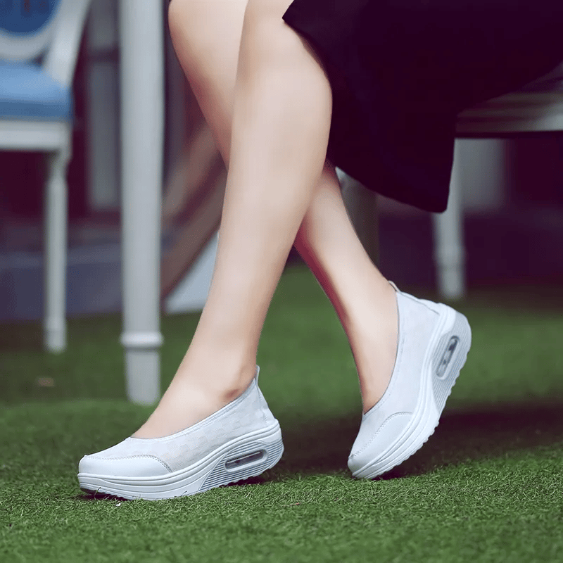🌸🎉 Trendy Must-Have! Only a Few Left! ✨🥿💫Women's Daily Comfortable Breathable Shockproof Arch Support Orthopedic Slip-on Sneakers-Comfort & Reliable