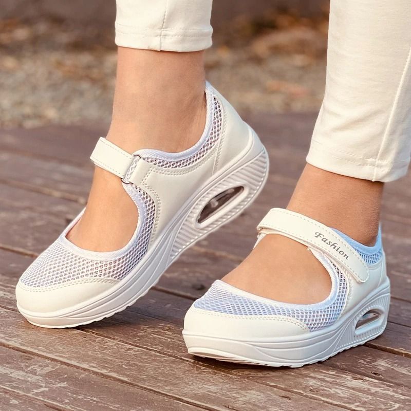 Fashionable Mesh Breathable Lightweight Women's Casual Sports Shoes-Comfort & Reliable