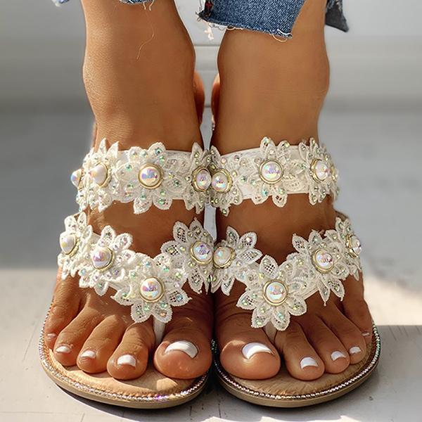 Studded Toe Post Flat Slipper-Comfort & Reliable