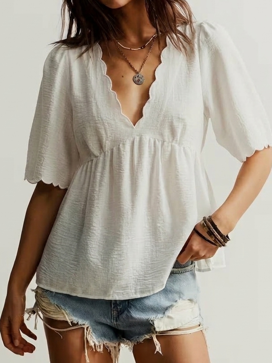 NEW ARRIVALS🔥Women's V-Neck Bohemian Puff Sleeve Shirt