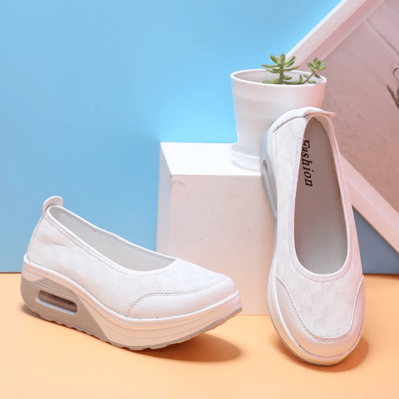 🌸🎉 Trendy Must-Have! Only a Few Left! ✨🥿💫Women's Daily Comfortable Breathable Shockproof Arch Support Orthopedic Slip-on Sneakers-Comfort & Reliable