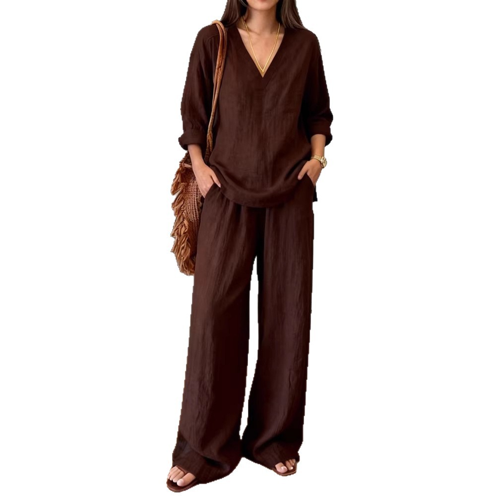 Long-sleeved shirt and trousers set