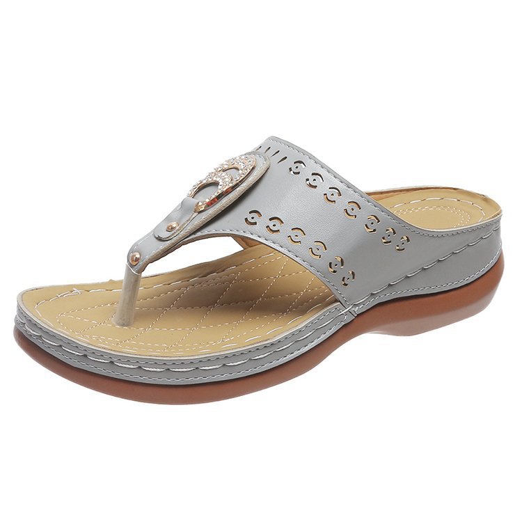 2025 Slope Heel Metal Comfort Flip Flops Orthopedic Foot Support Sanda-Comfort & Reliable