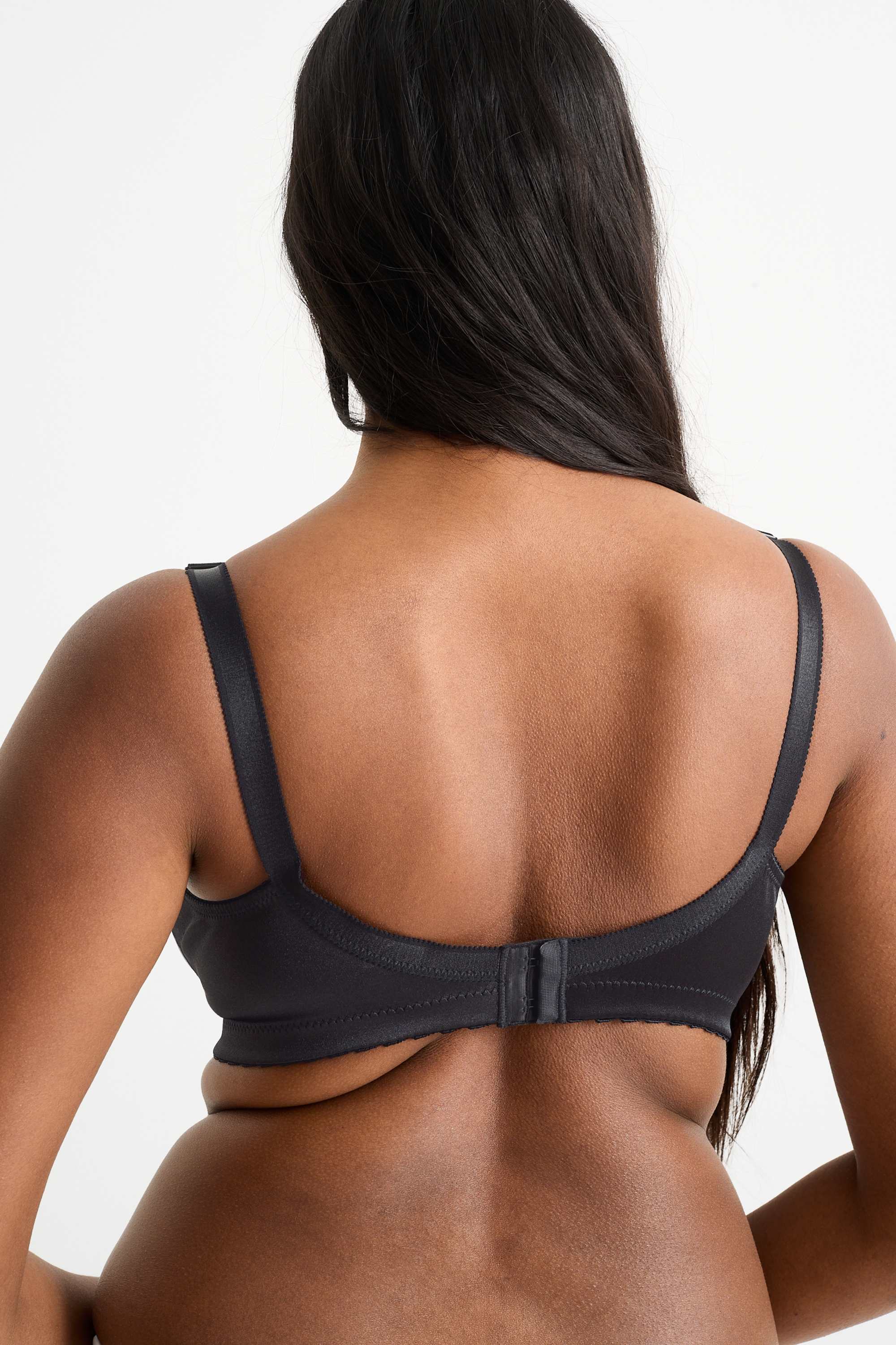 Non-wired minimiser bra - shiny black