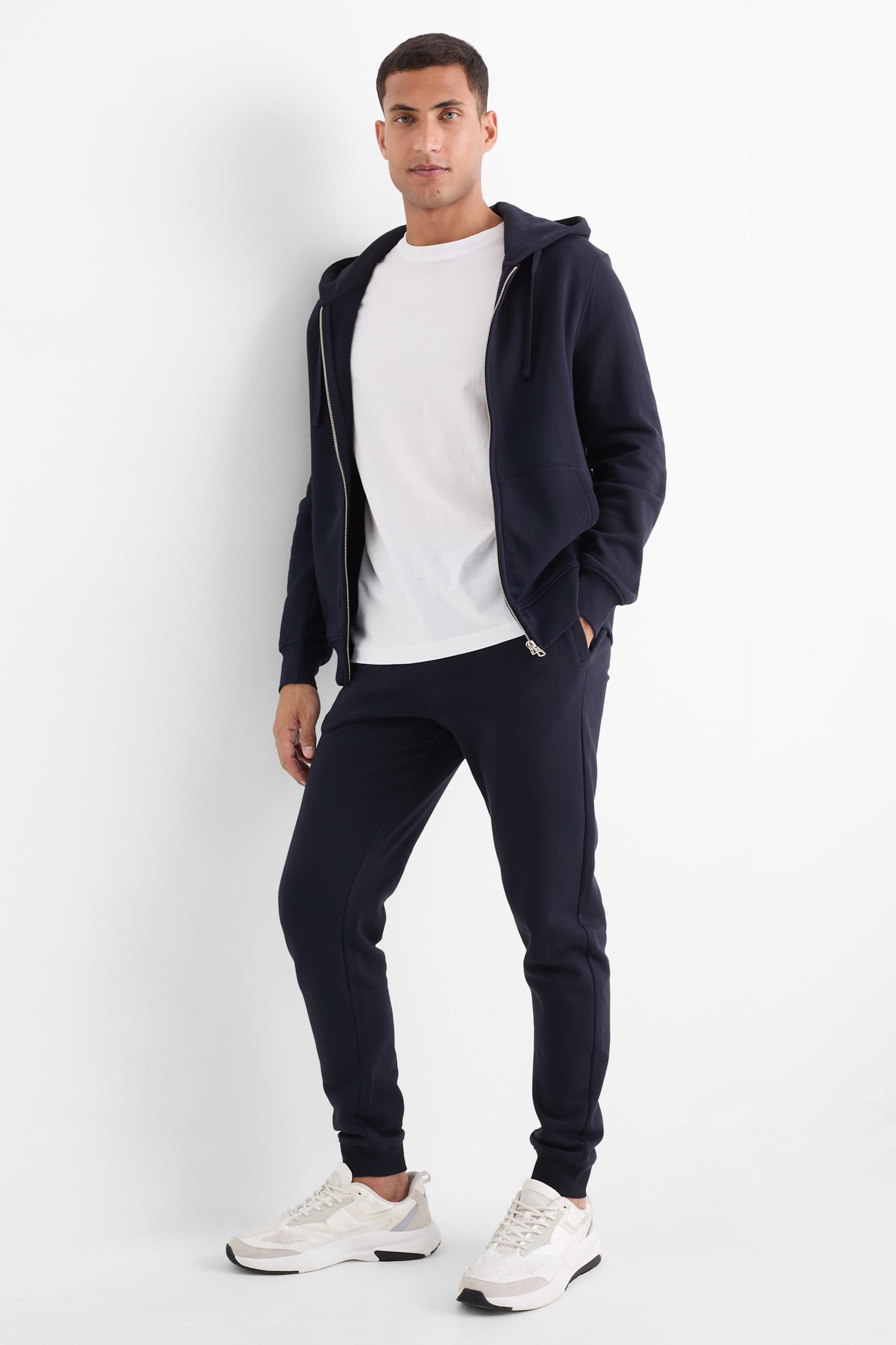 Joggers dark blue