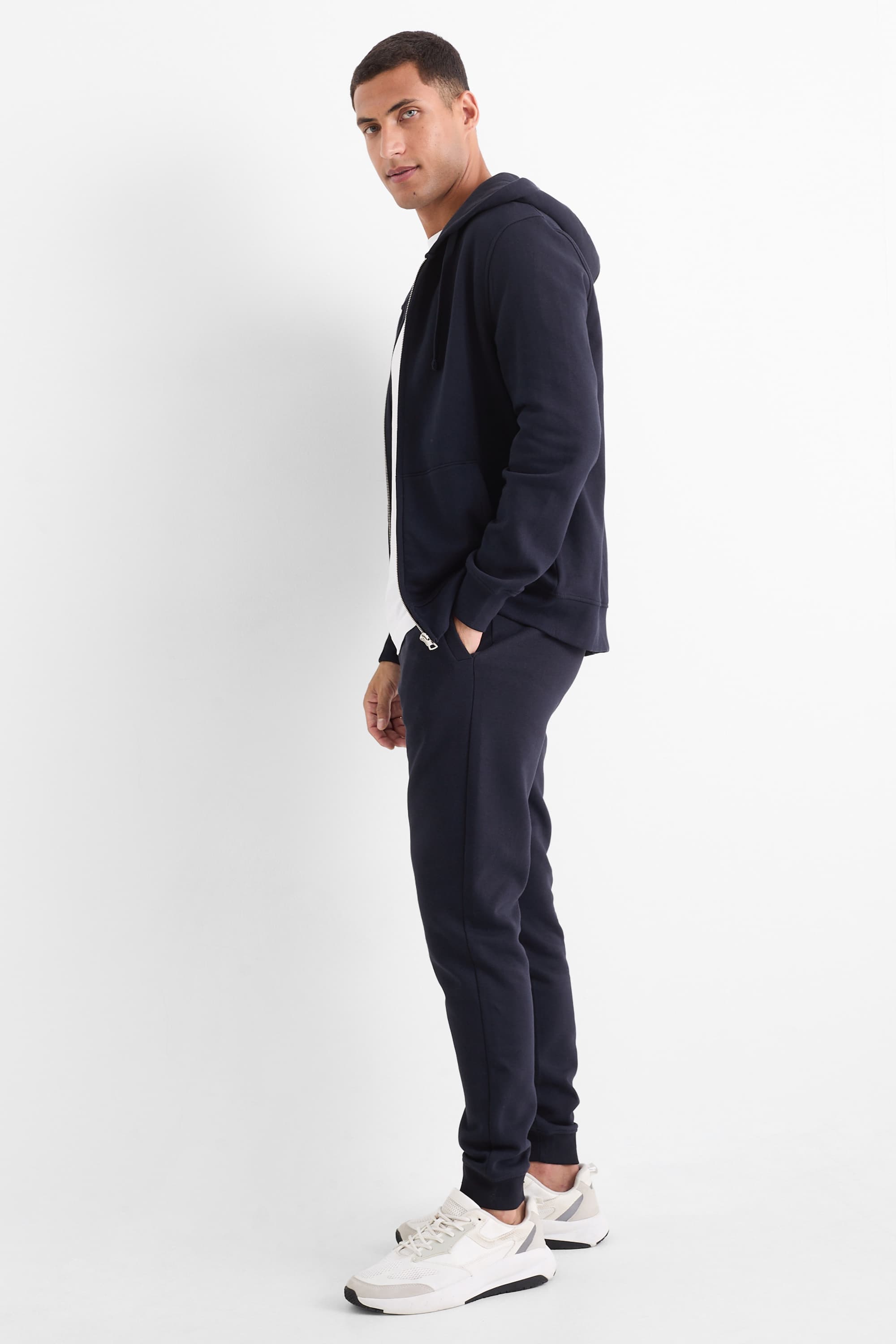 Joggers dark blue