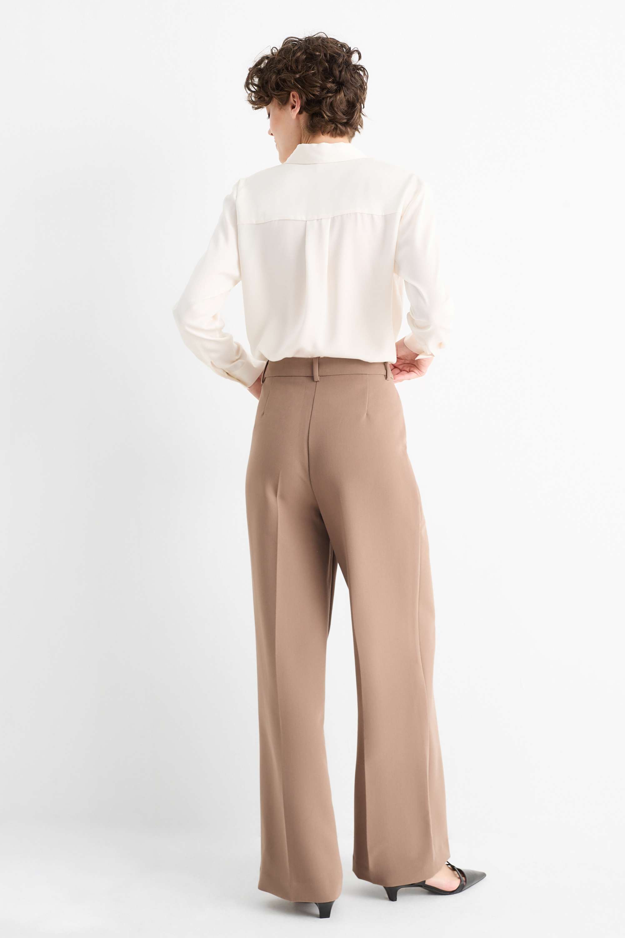 Business trousers - mid-rise waist - wide leg beige