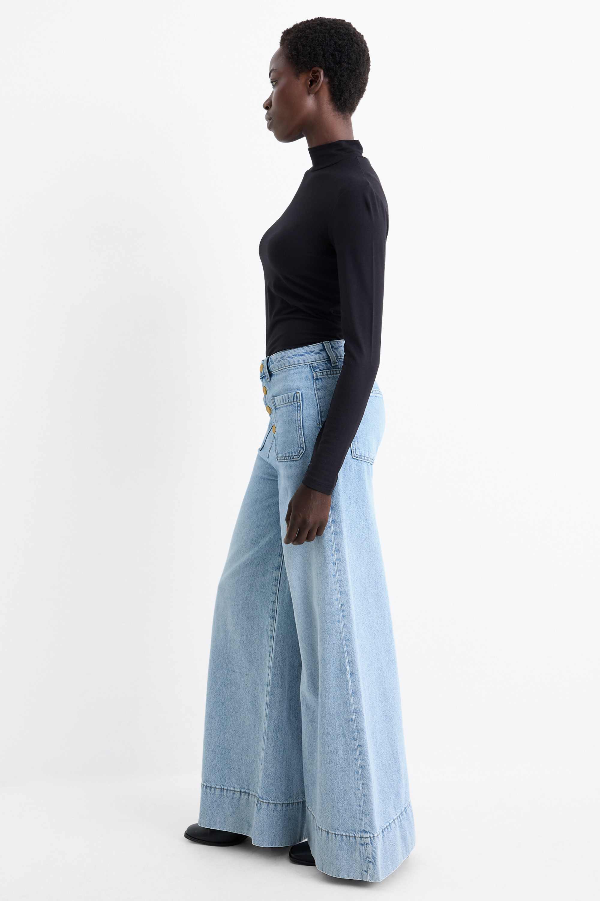 Wide leg jeans - high waist denim-light blue