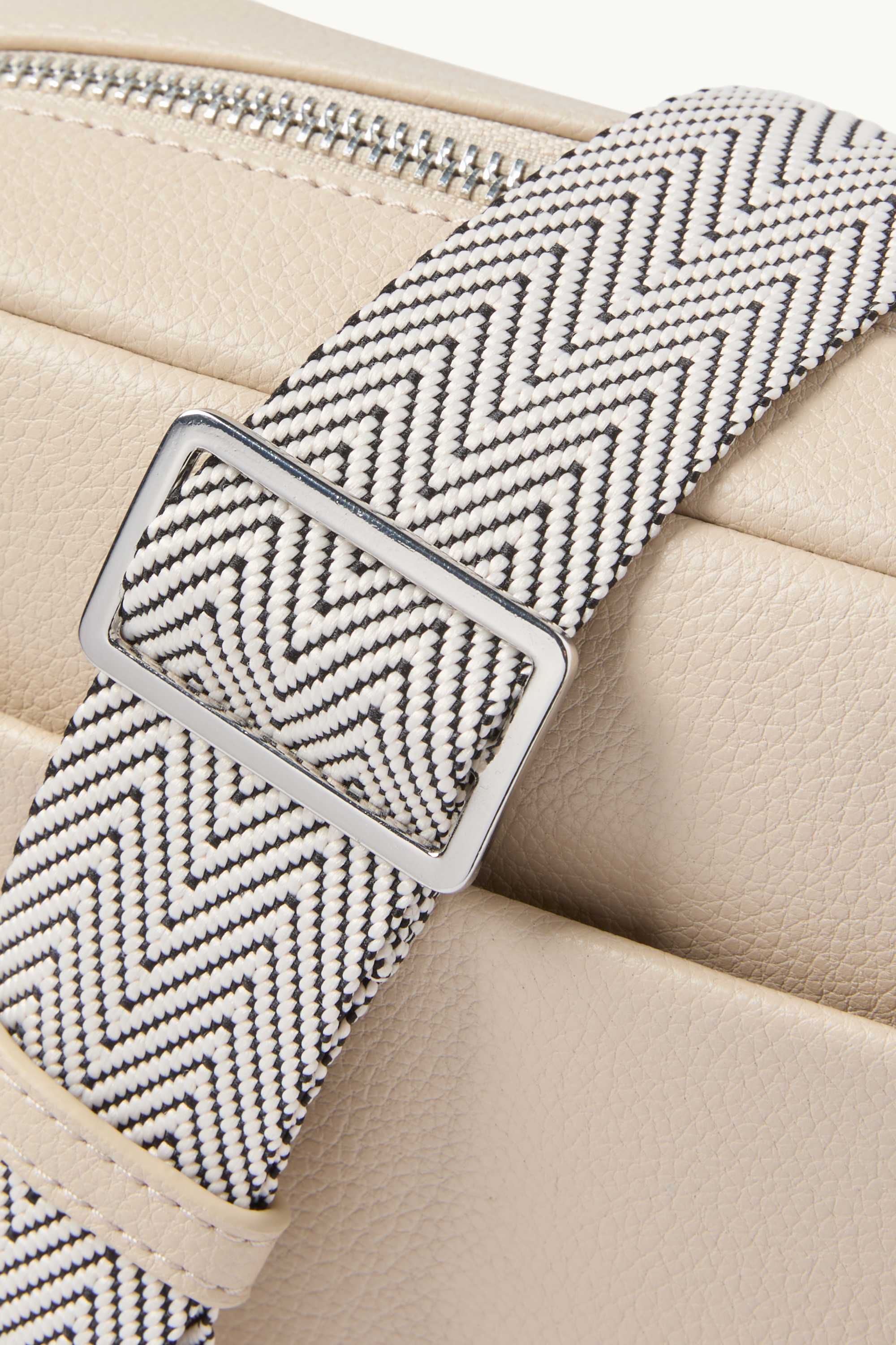 Crossbody bag with detachable bag strap - faux leather light beige
