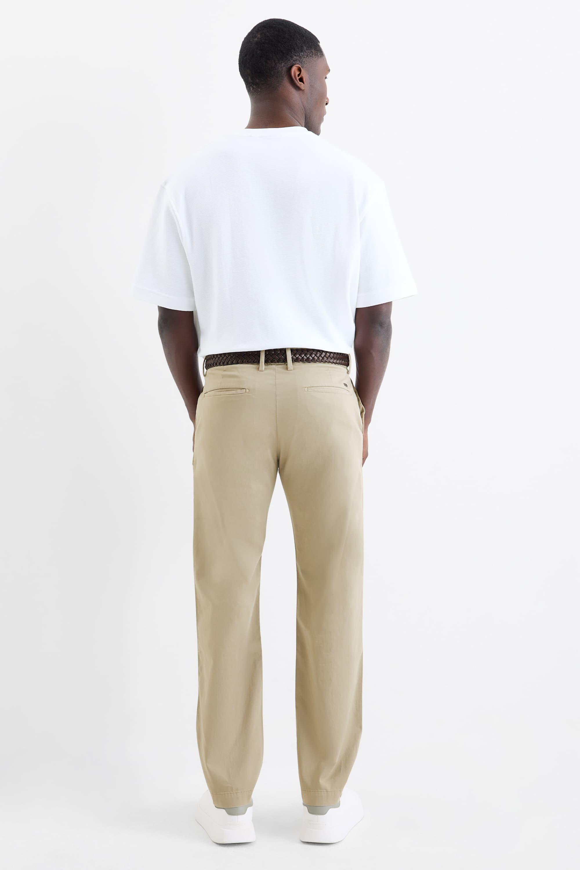 Chinos with belt beige (3)