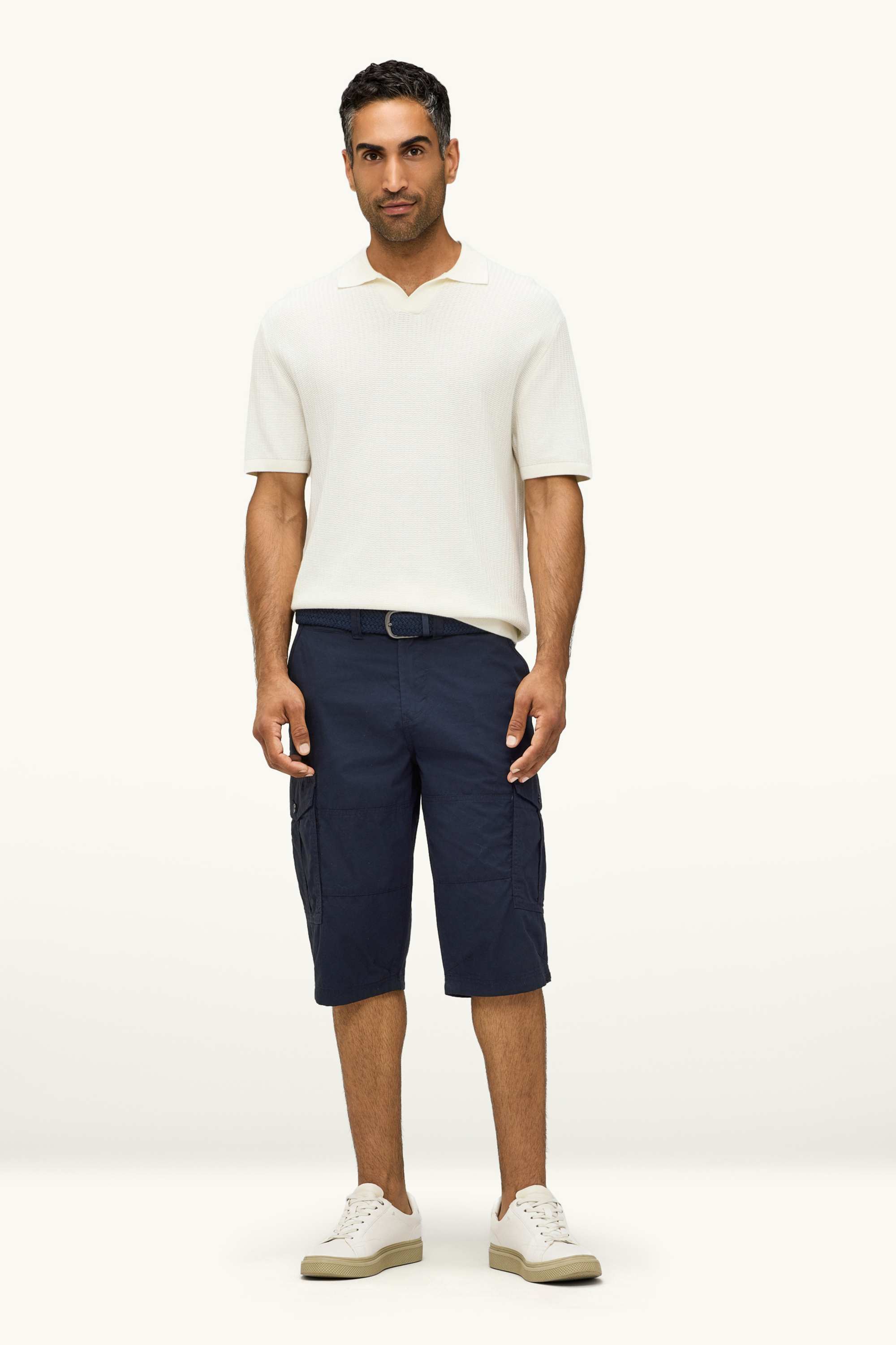 Cargo Bermuda shorts with belt blue