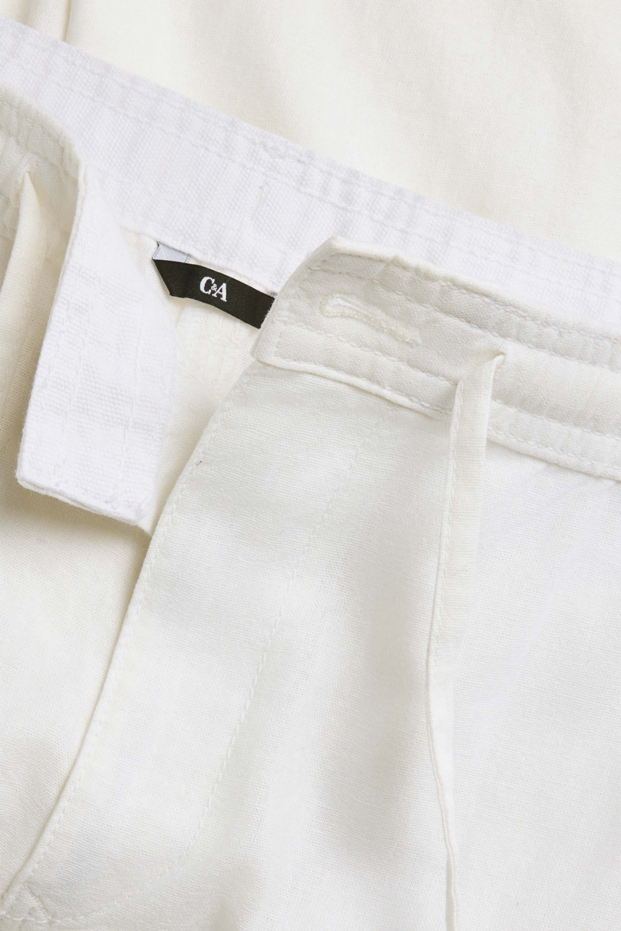 Shorts - linen blend white