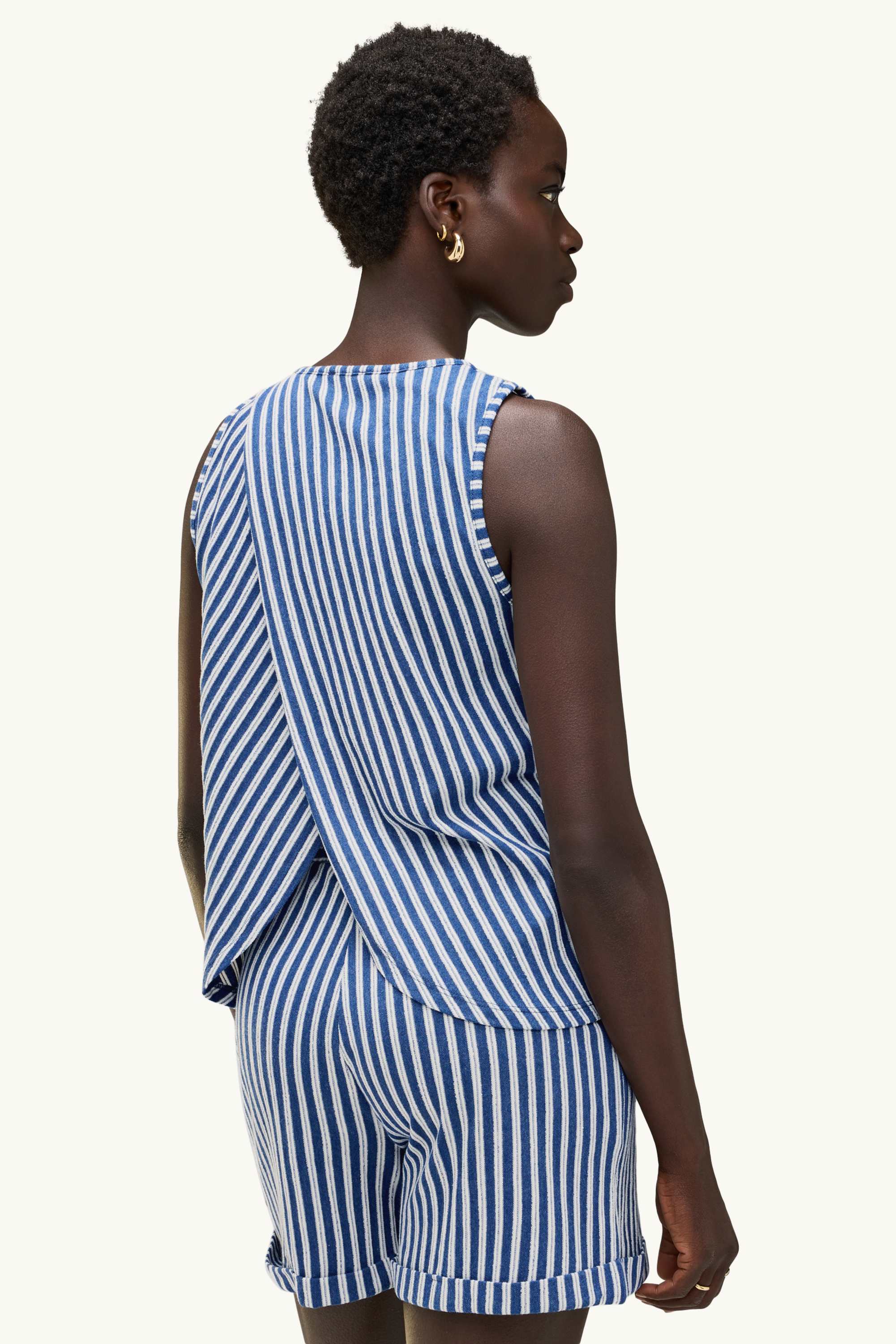 Top - striped blue / white