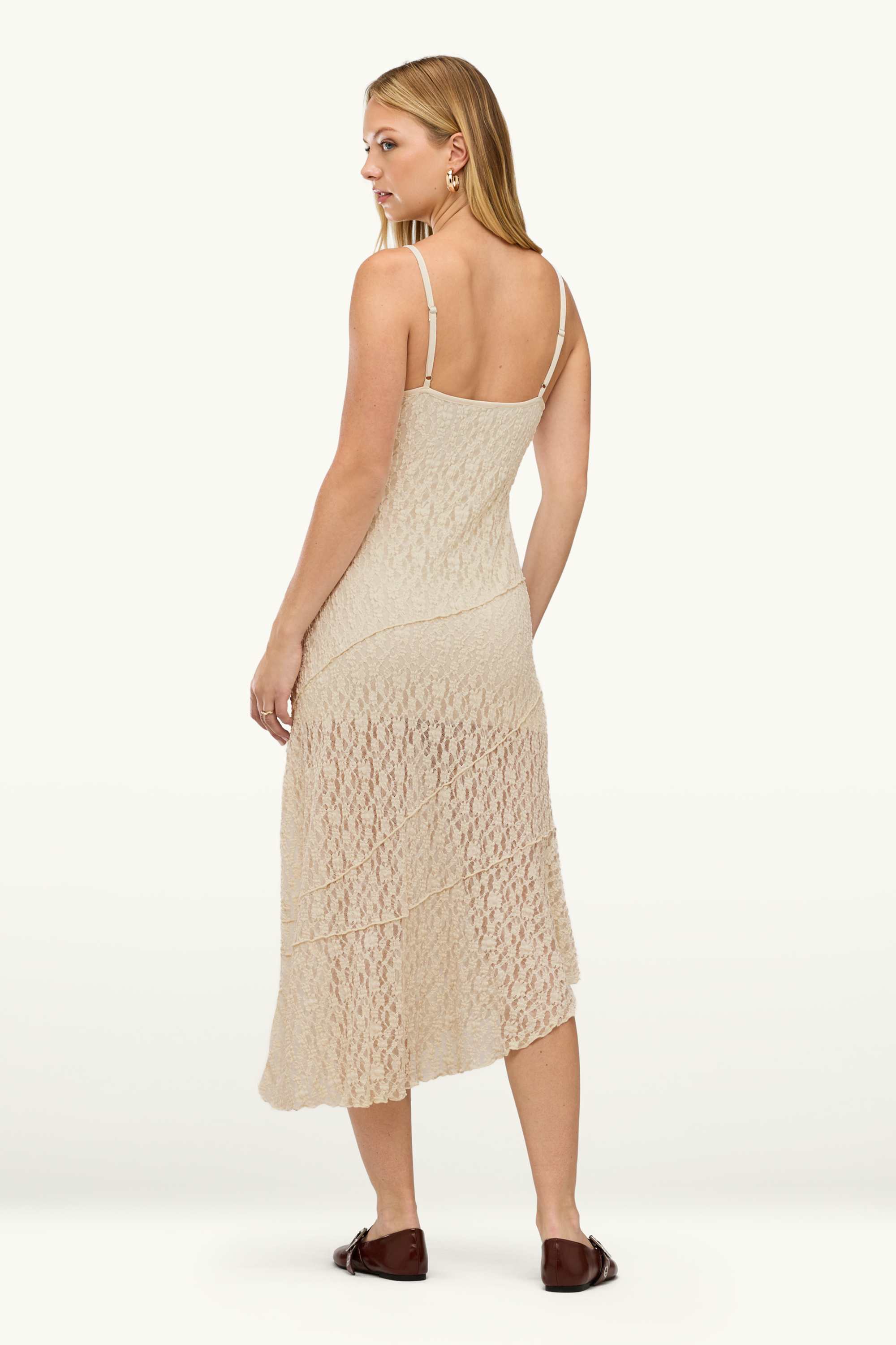 Lace dress cremewhite