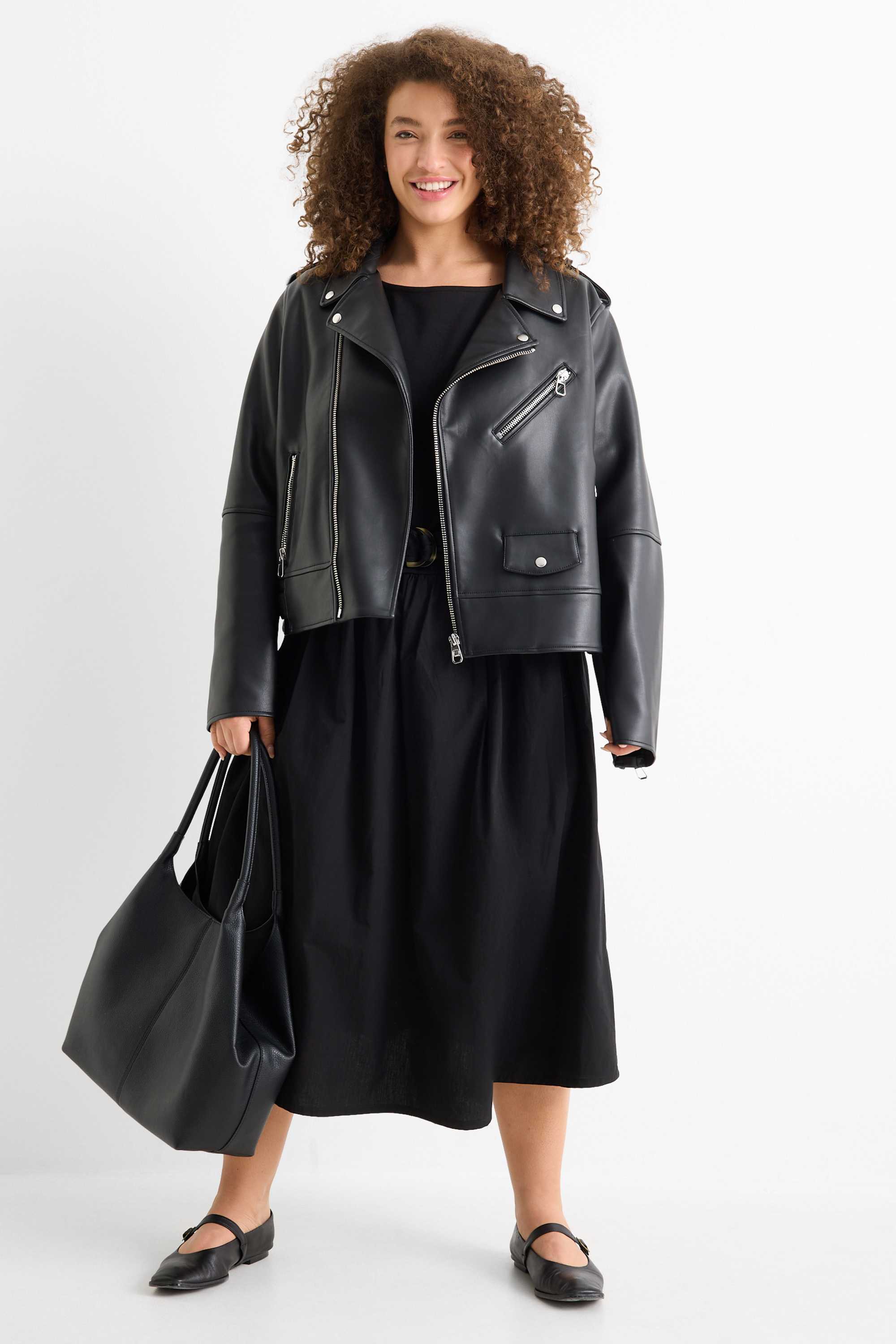 Fit & flare dress with belt black
