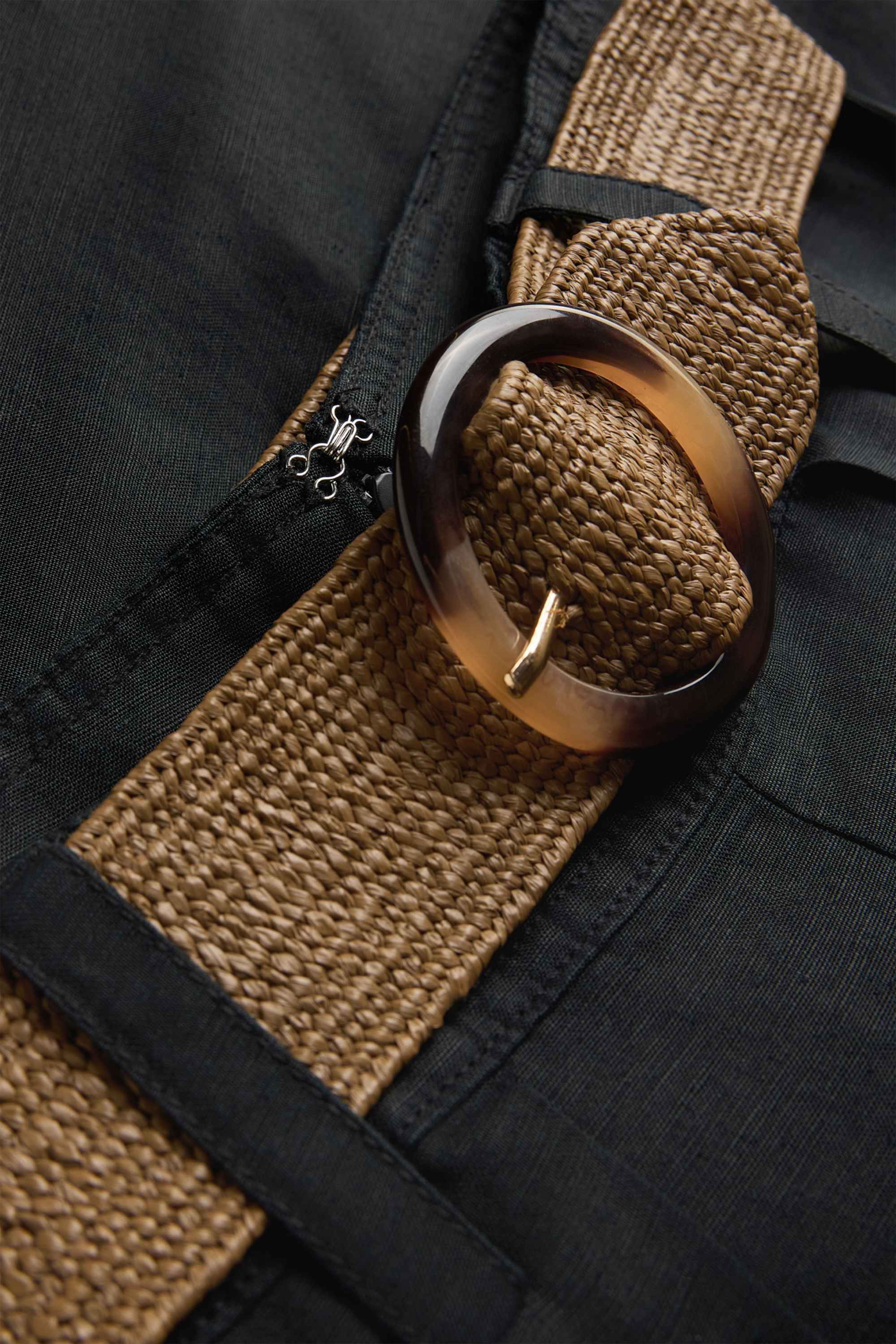 Skirt with belt - linen blend black