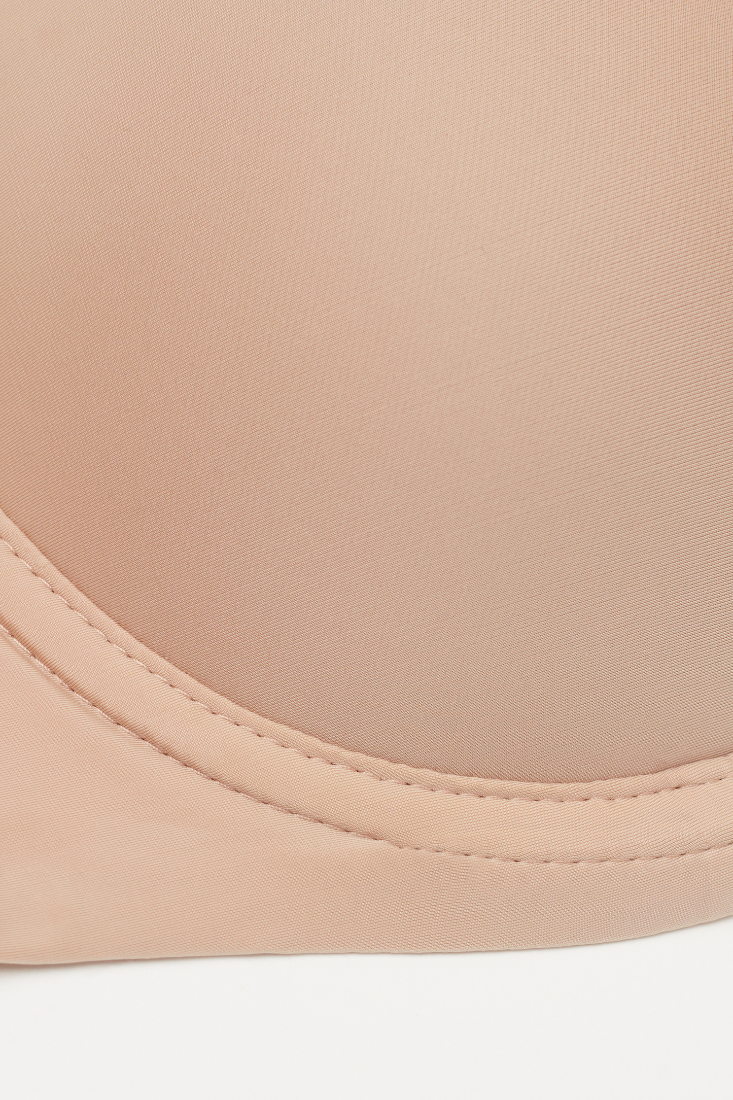Balconette Carlotta Plump Bra in Ultralight Microfiber