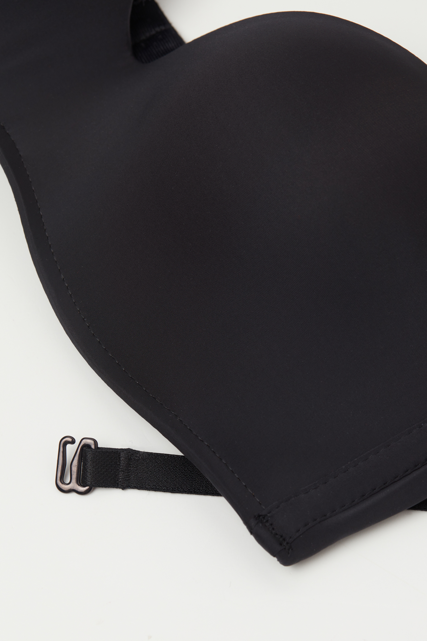 Gioia Bandeau Bra in Ultralight Microfiber