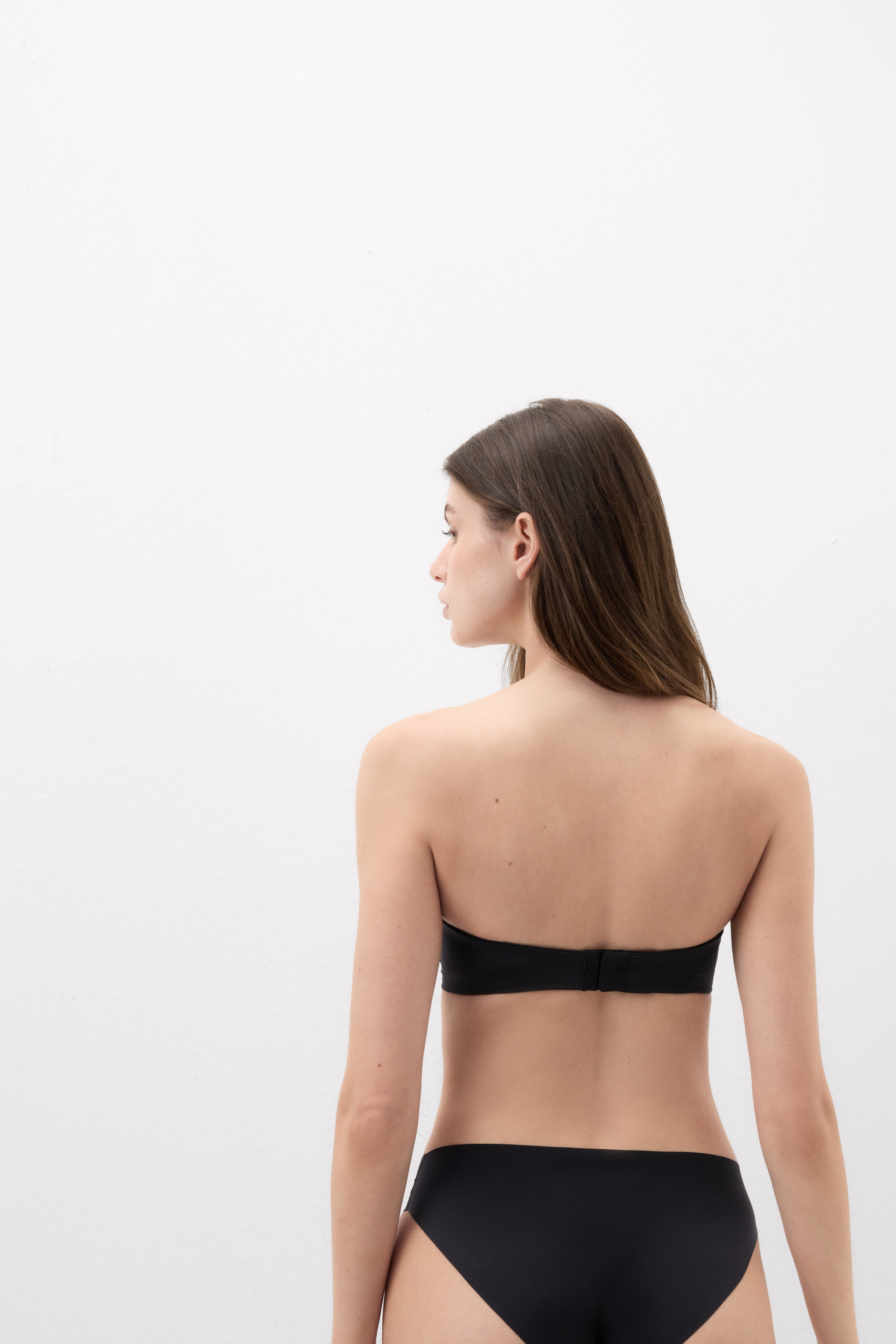 Monica Bandeau Bra in Ultralight Microfiber