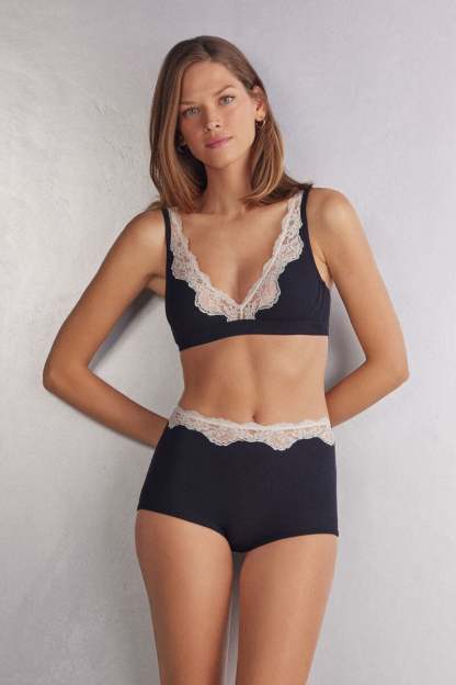 Effortless Beauty Lara Triangle Bra