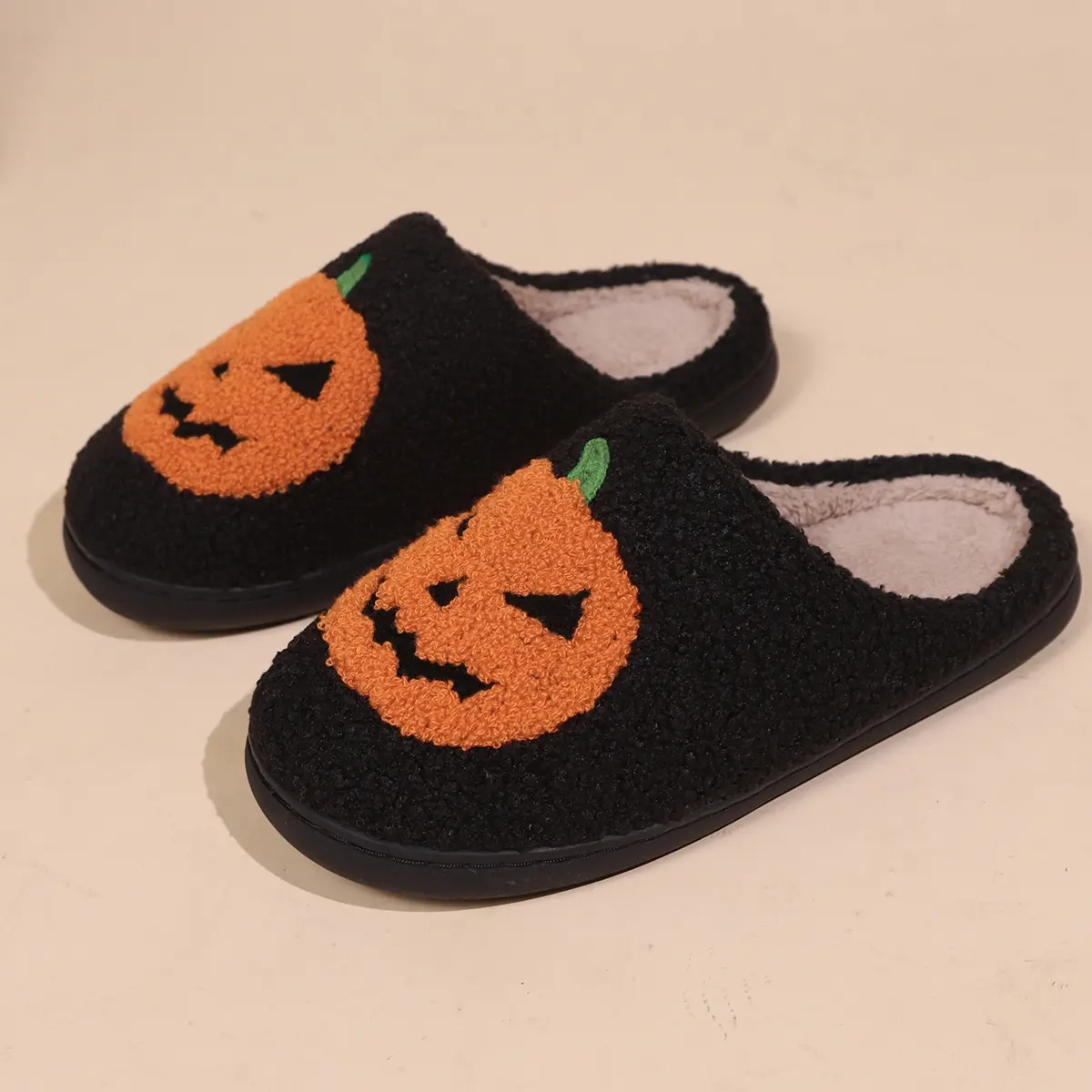 Women Men Comfy Faux Fur Lined Skull Pumpkin Plush Slippers Antislip Soft Sole House Shoes Bedroom Shoes Flat Slides Fluffy Footwear Halloween gift