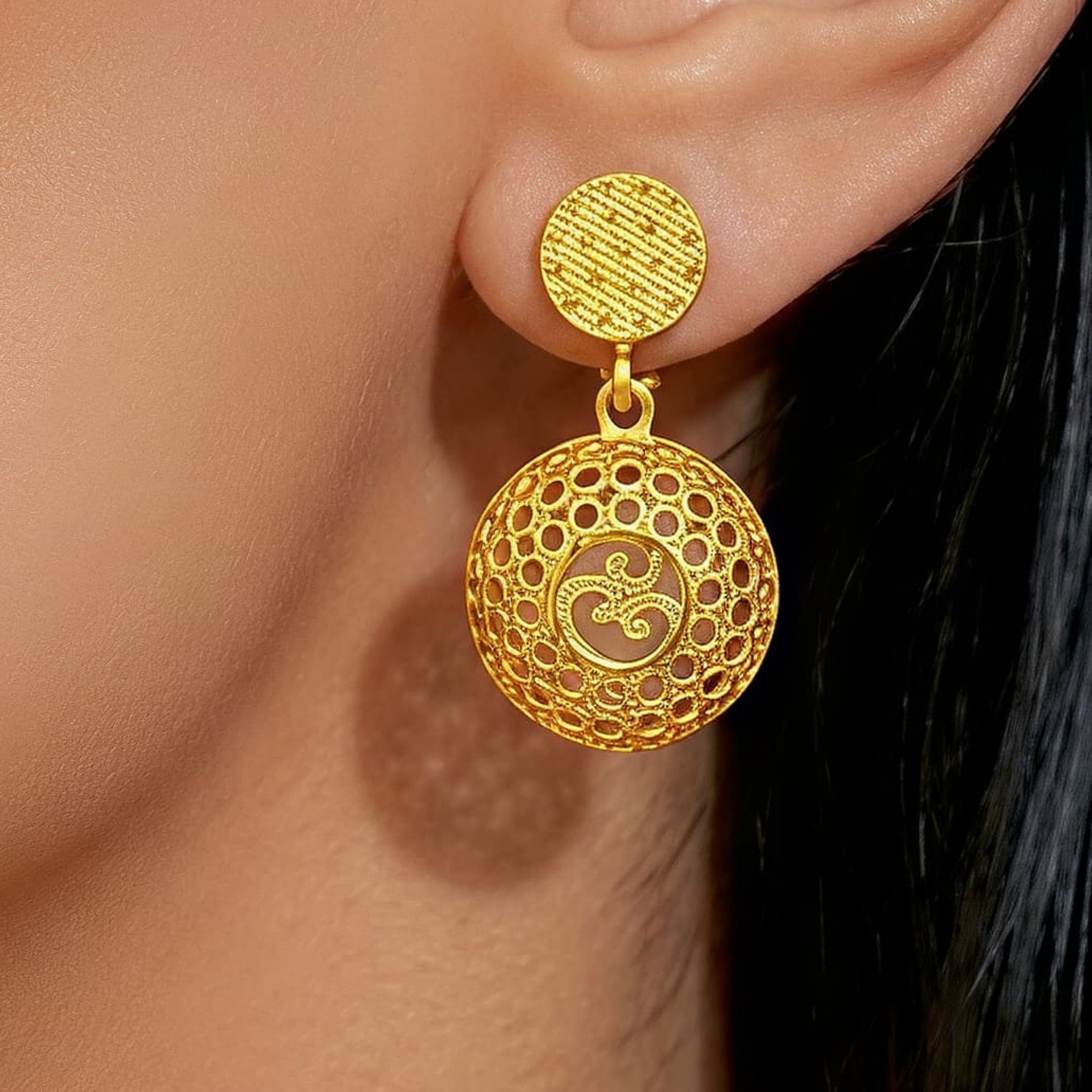 Gold-Tone Filigree Disc & Tassel Necklace & Earring Set