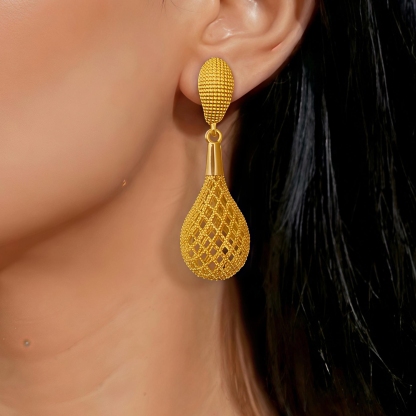 Gold-Tone Bold Round Medallion Jewelry Set, 4 Pcs