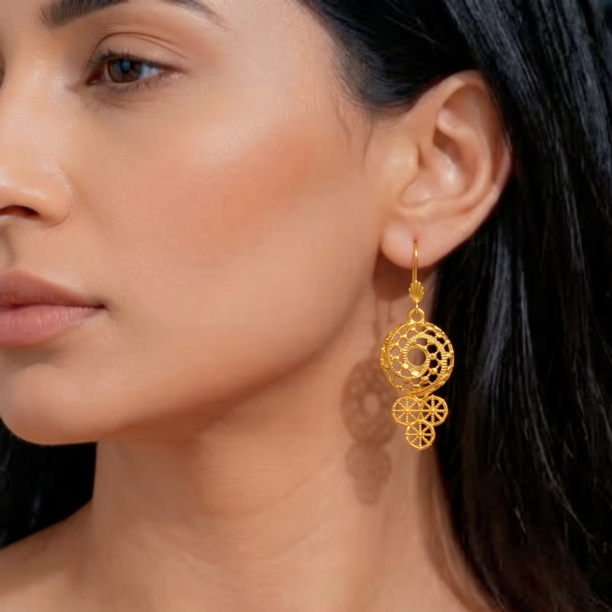 Gold-Tone Triple Disc Openwork Jewelry Set, 4 Pcs
