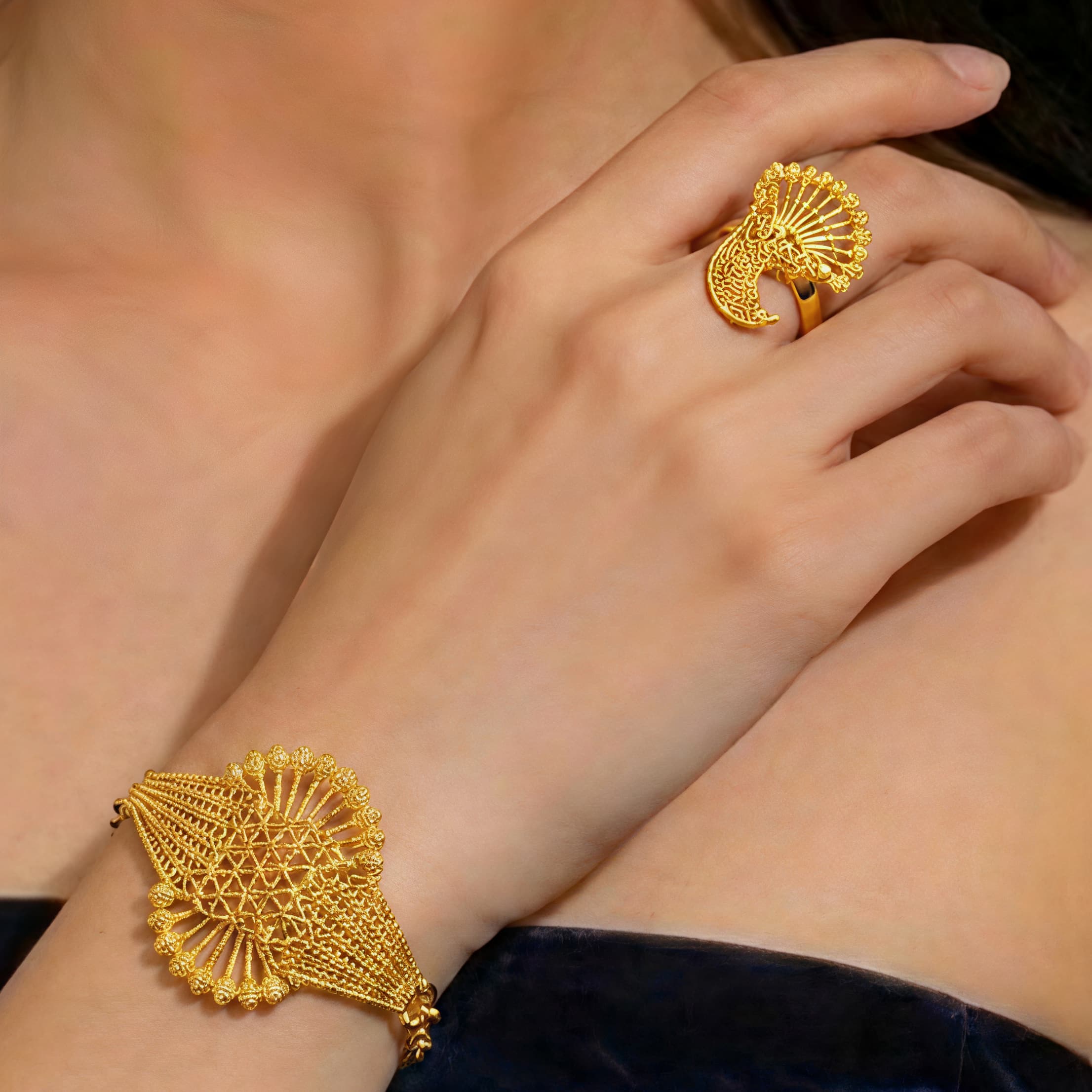 Gold-Tone Crescent Arc Jewelry Set, 4 Pcs