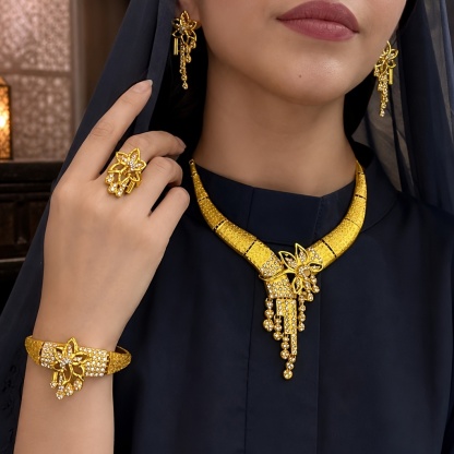 Gold-tone classic arabian jewelry set, front view
