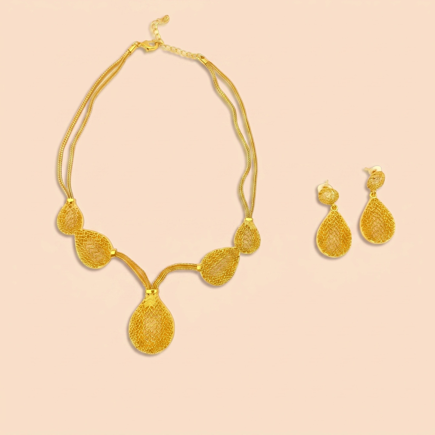 Gold-Tone Openwork Mesh Pendant Necklace & Earring Set