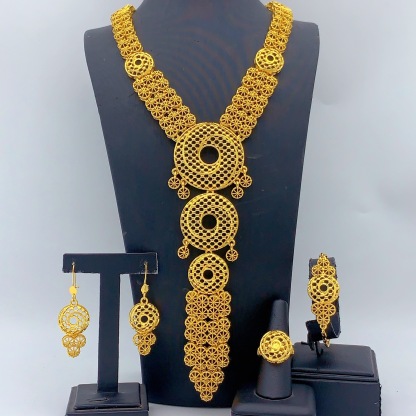 Gold-Tone Triple Disc Openwork Jewelry Set, 4 Pcs