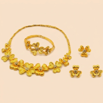Gold-Tone Bold Blossom Jewelry Set, 4 Pcs